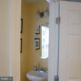 ELKRIDGE CROSSING - Residential Lease