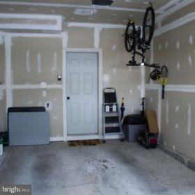 ELKRIDGE CROSSING - Residential Lease