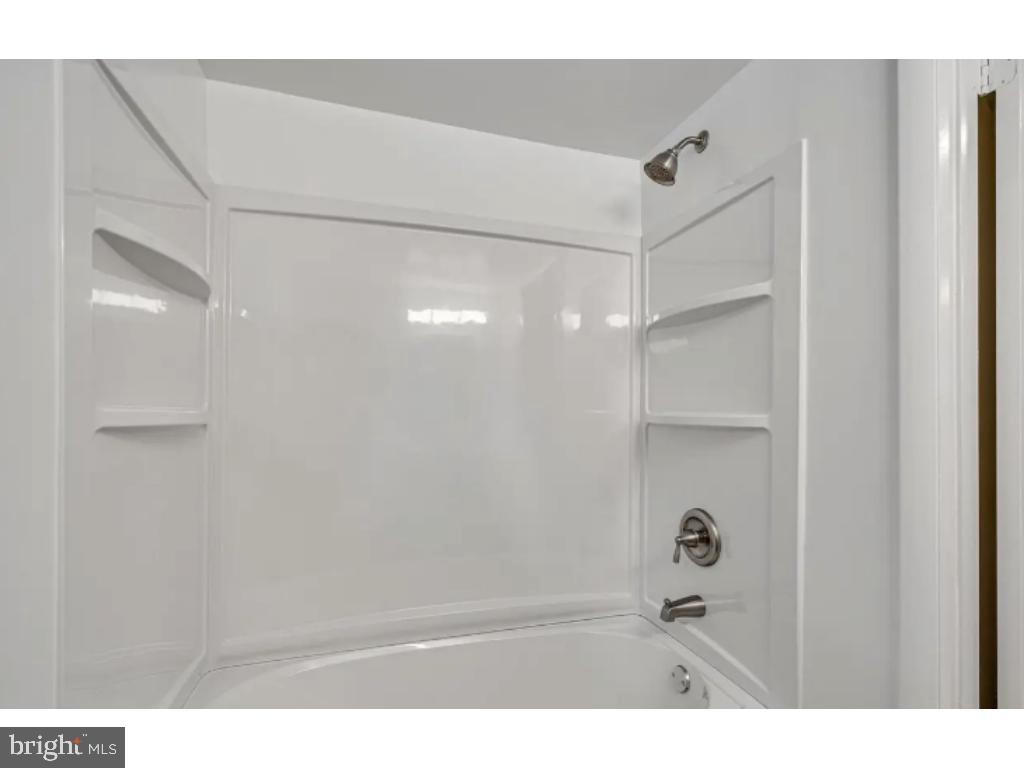 CONN AVE PARK - Residential Lease