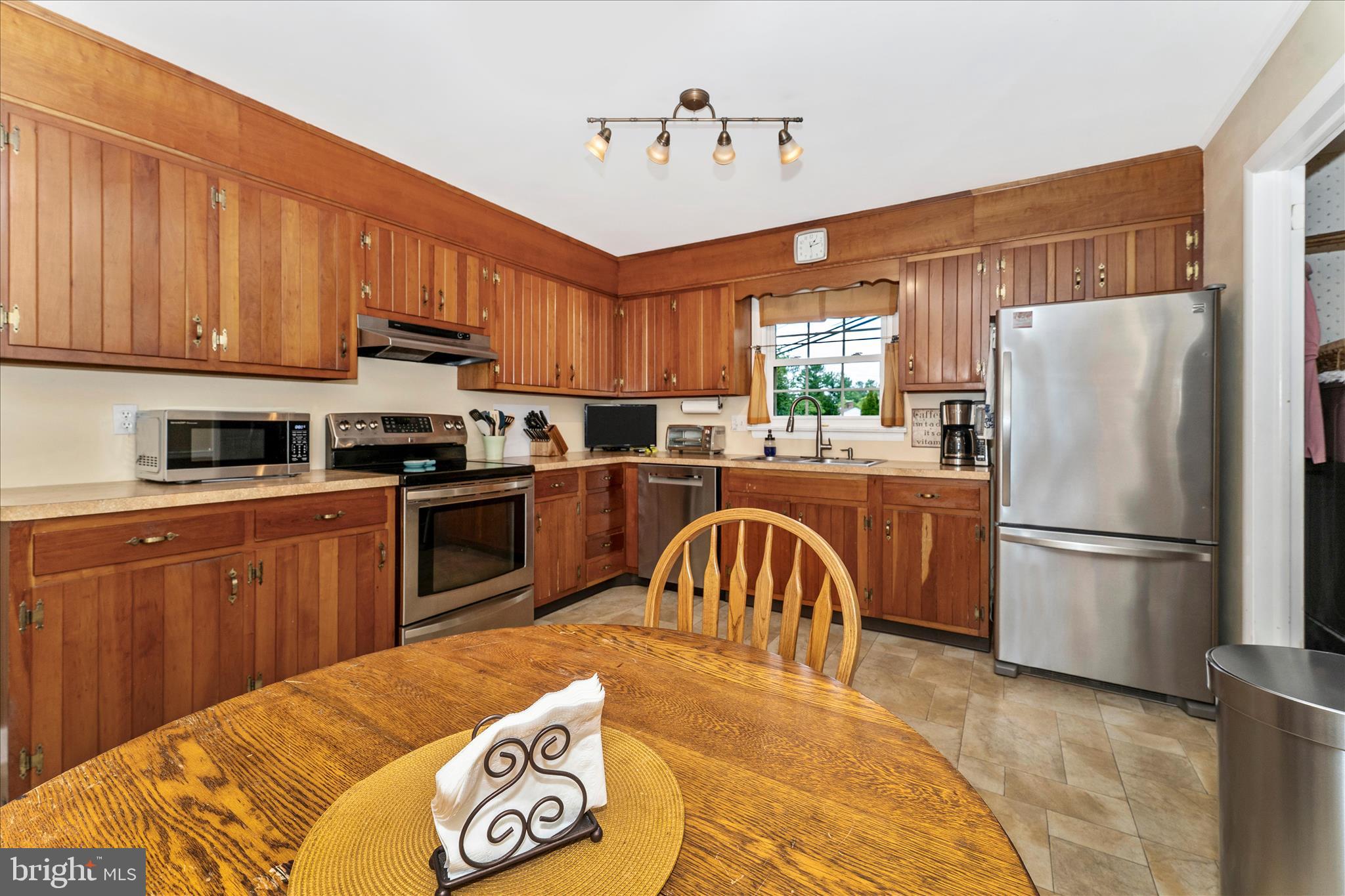 OAK RIDGE - Residential