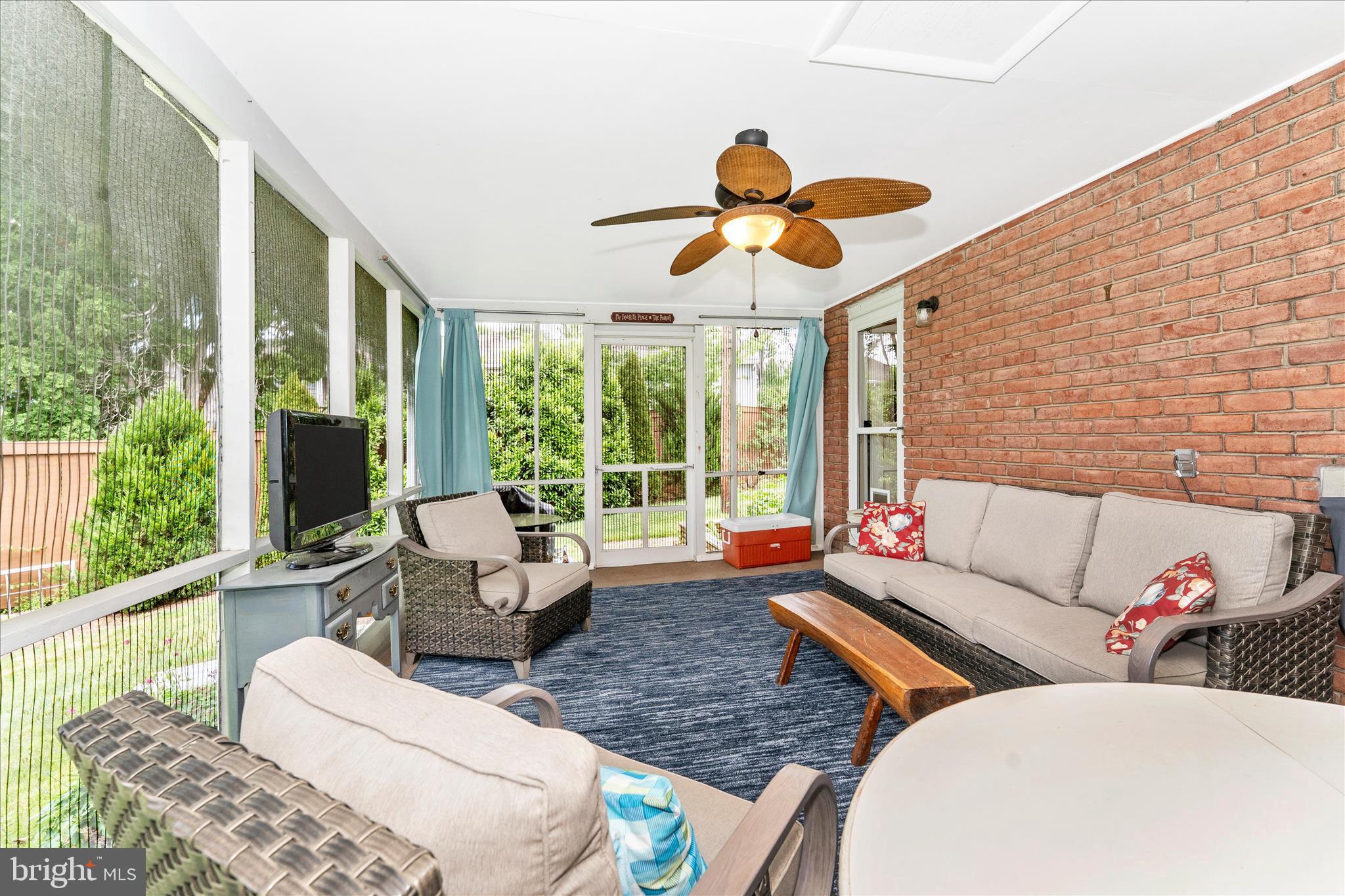 OAK RIDGE - Residential