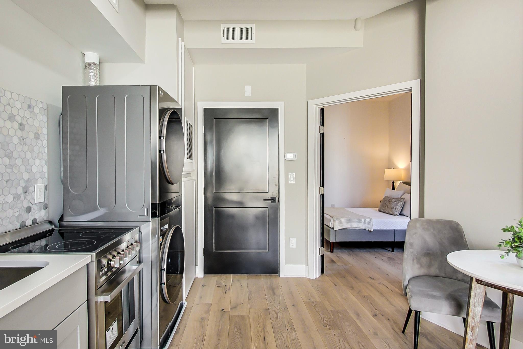 207 FLORIDA AVENUE NW 2