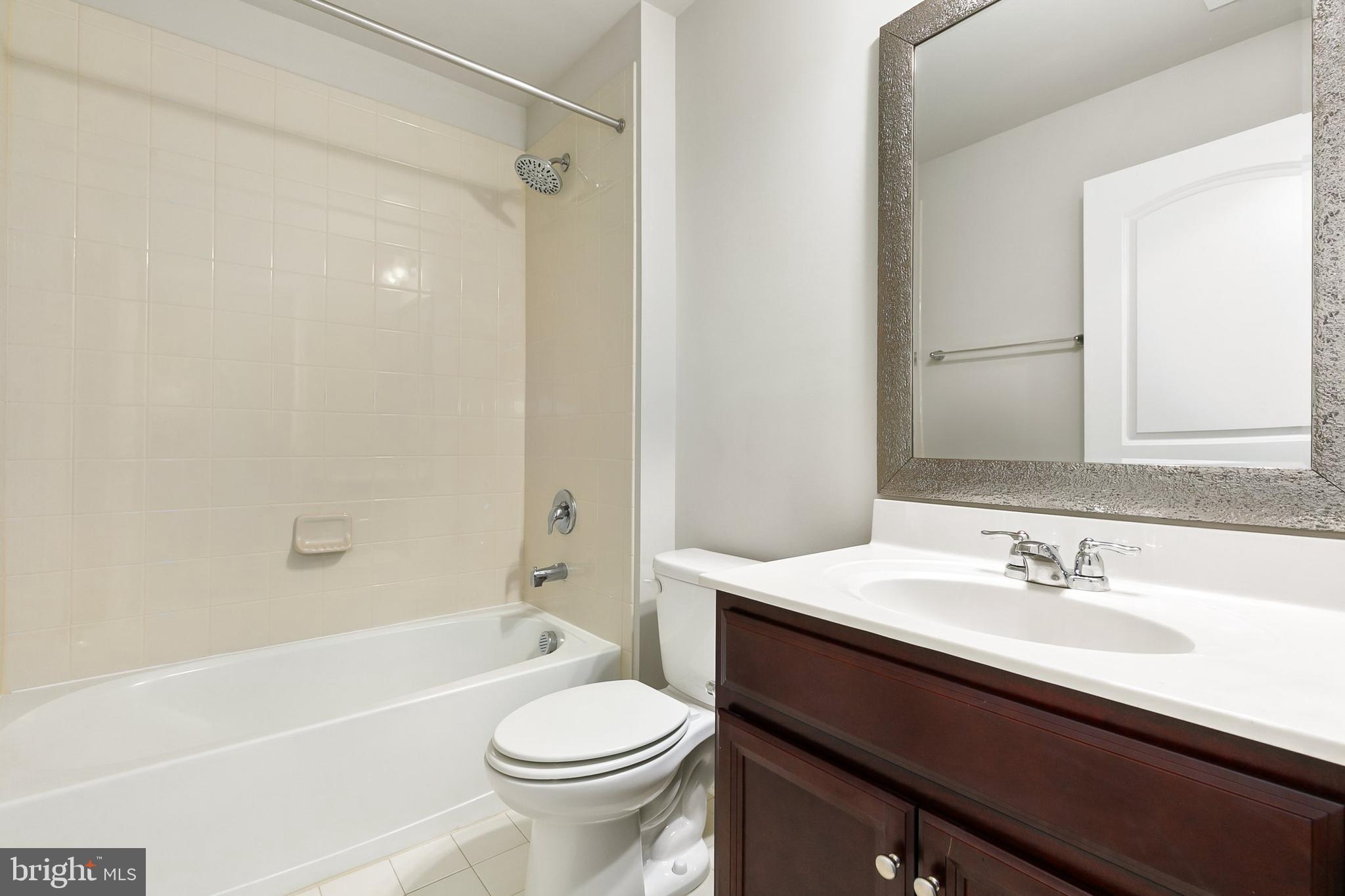 WOODMORE TOWNE CENTRE - Residential