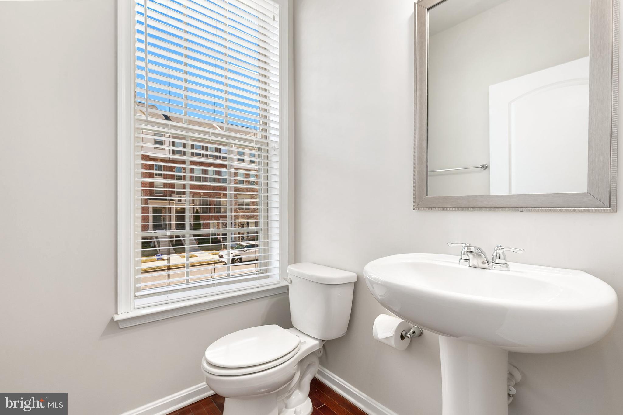 WOODMORE TOWNE CENTRE - Residential