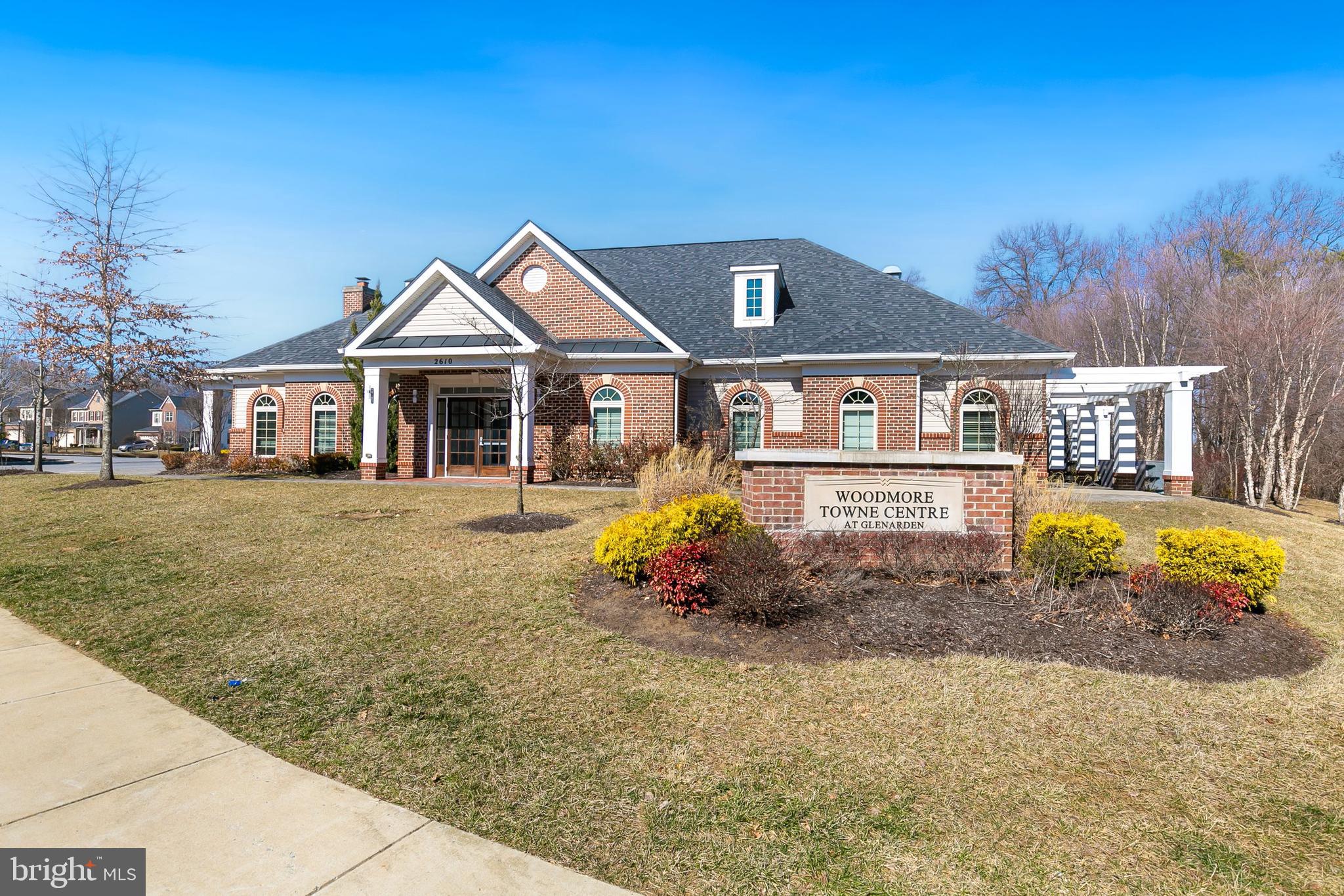 WOODMORE TOWNE CENTRE - Residential