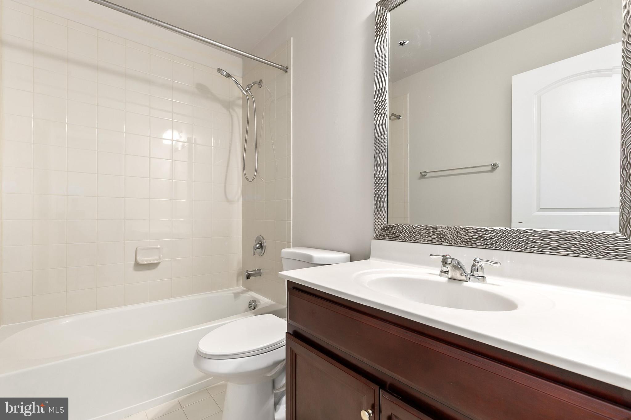 WOODMORE TOWNE CENTRE - Residential