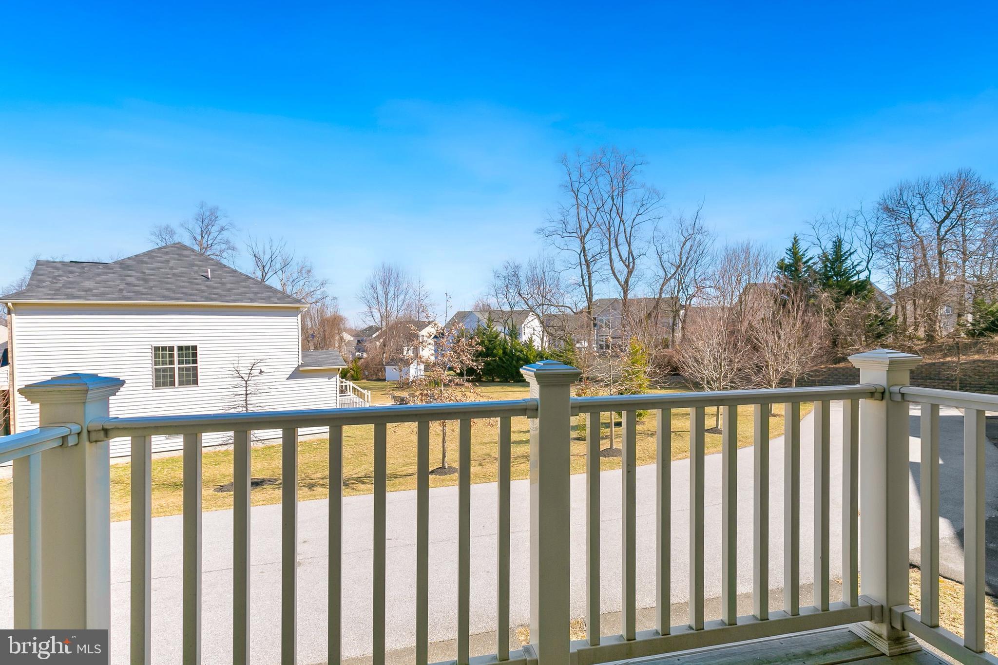 WOODMORE TOWNE CENTRE - Residential