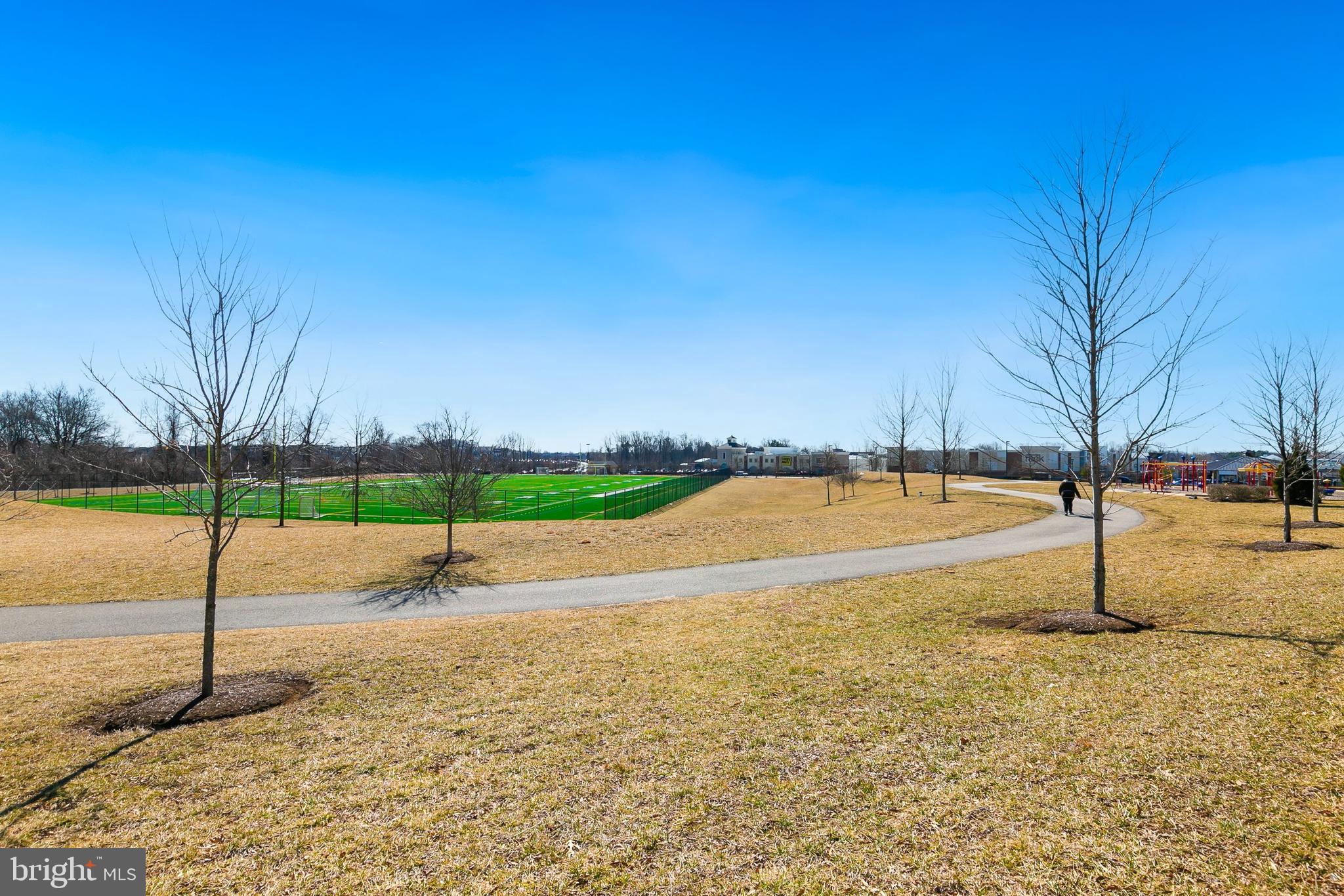 WOODMORE TOWNE CENTRE - Residential