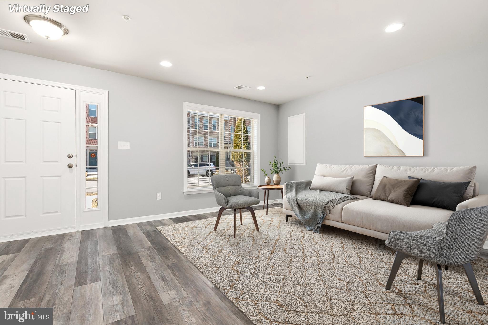 WOODMORE TOWNE CENTRE - Residential