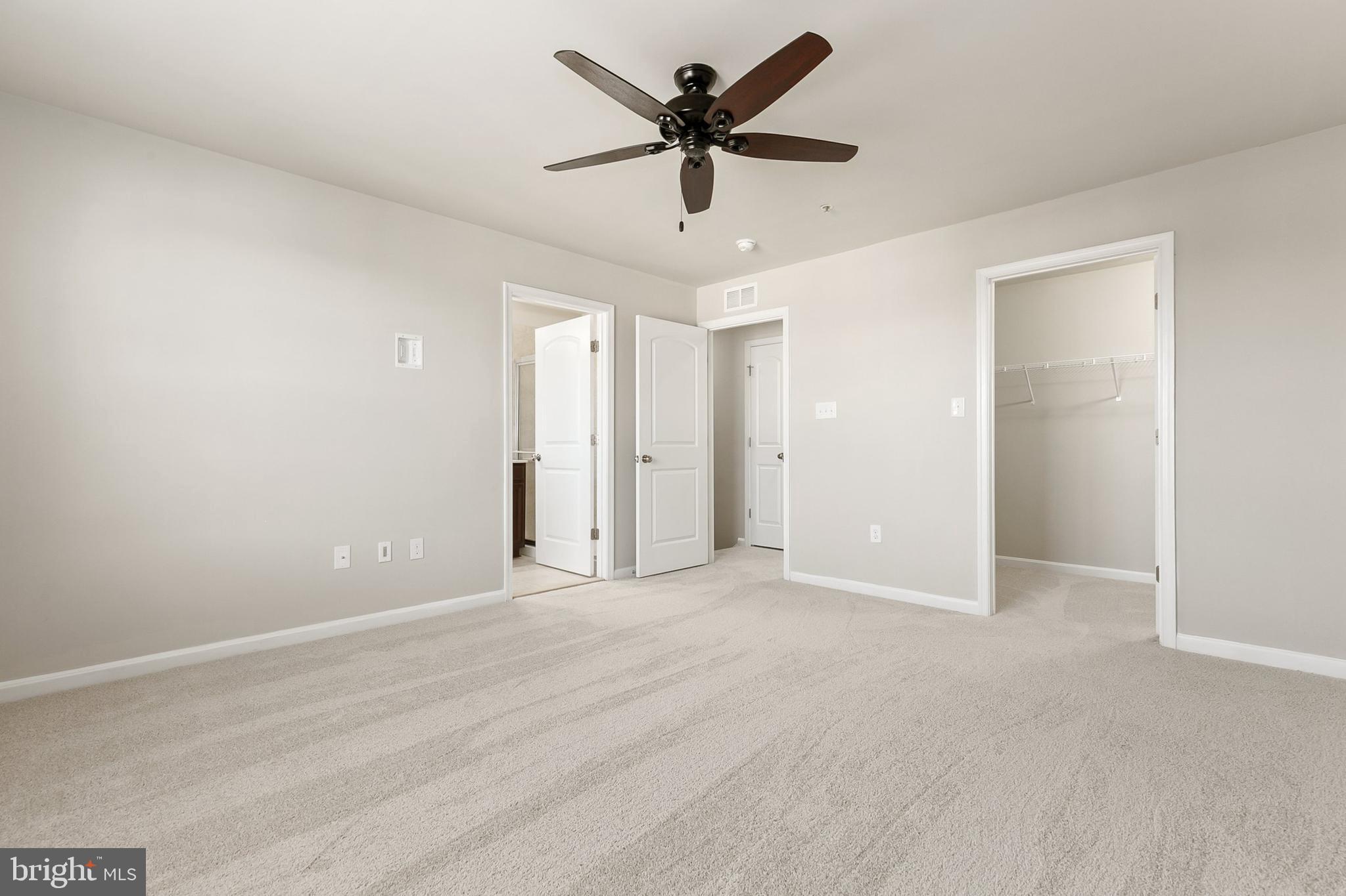 WOODMORE TOWNE CENTRE - Residential