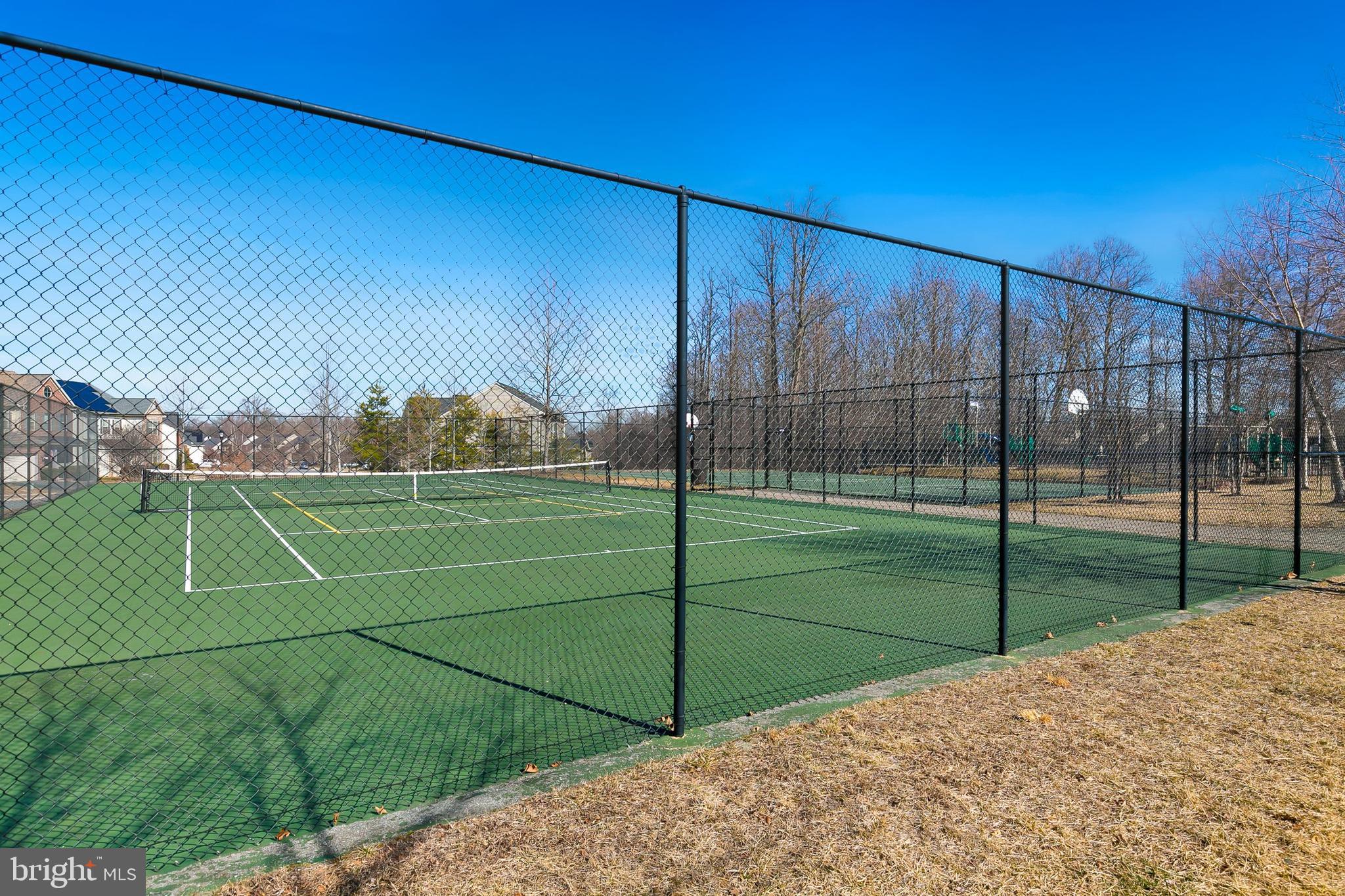 WOODMORE TOWNE CENTRE - Residential