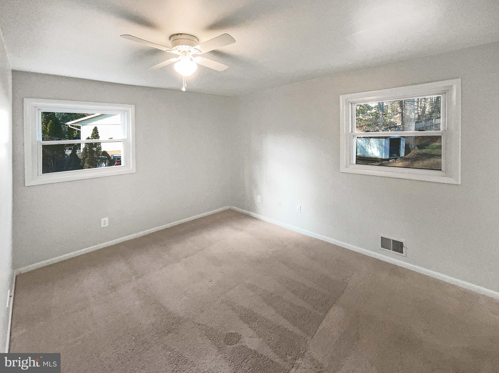 OAK RIDGE ESTATES - Residential