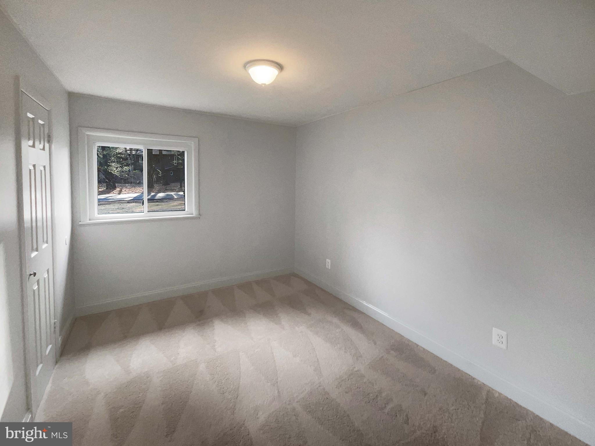 OAK RIDGE ESTATES - Residential