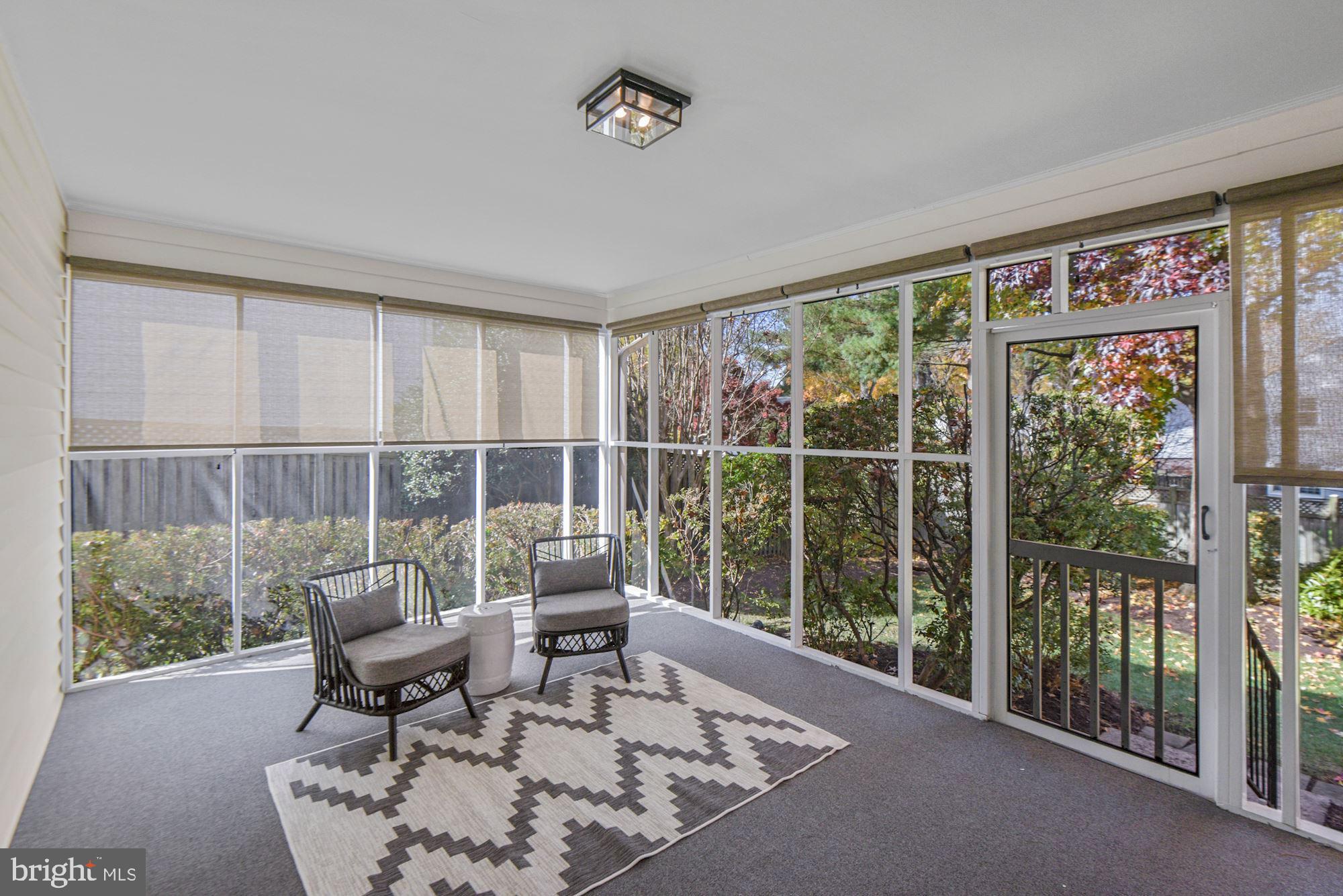 TYSONS WEST - Residential