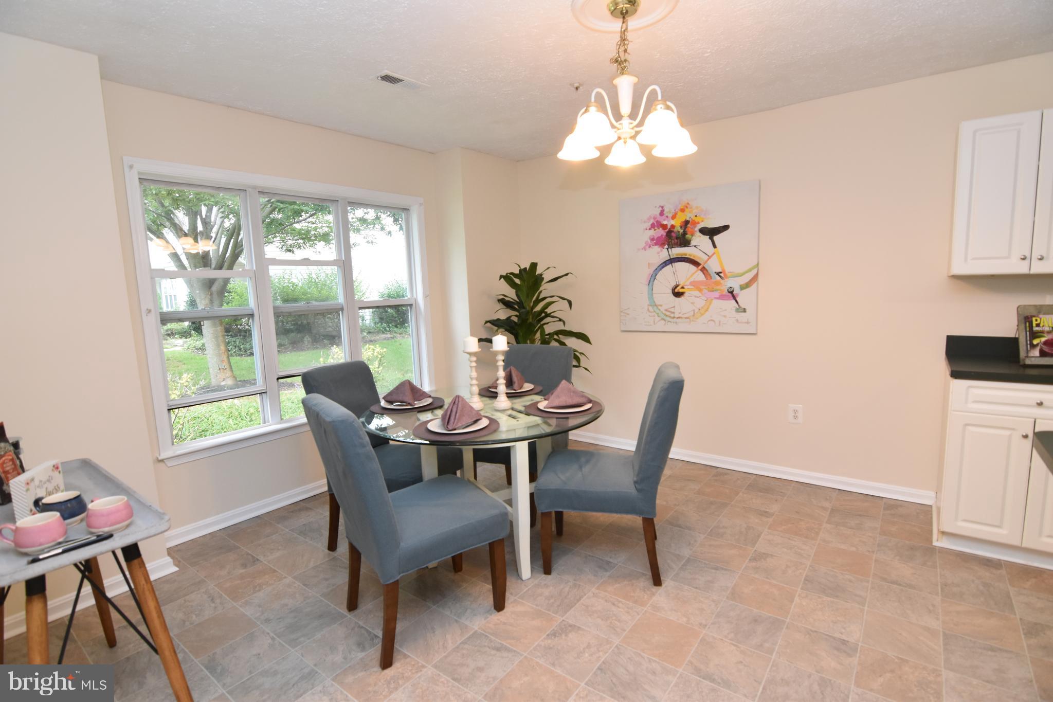 PICKETTS HARBOR - Residential