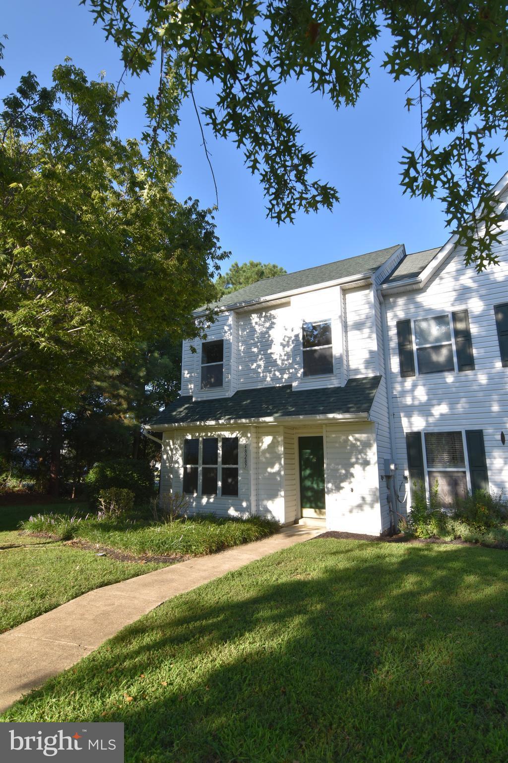 PICKETTS HARBOR - Residential