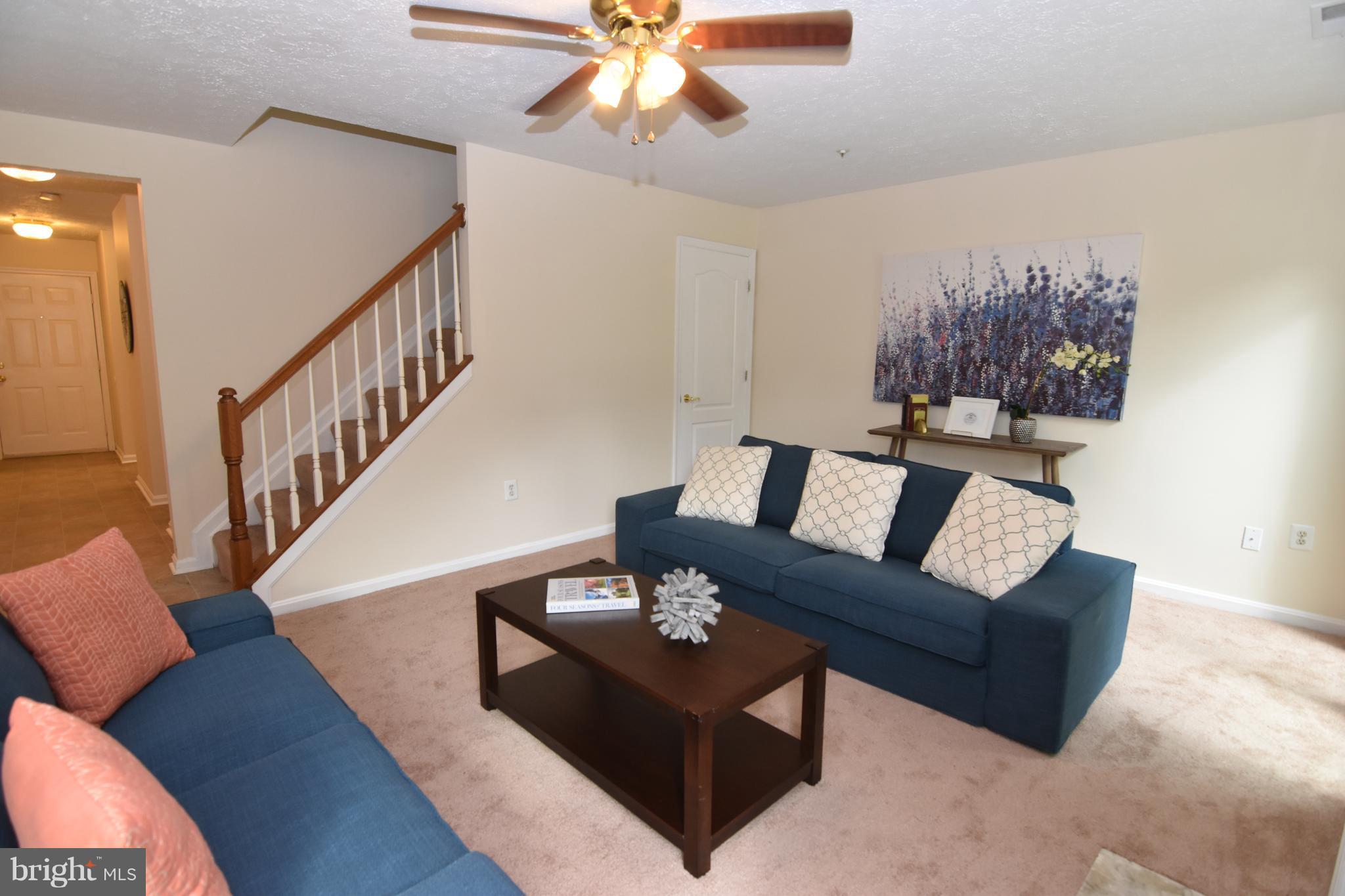 PICKETTS HARBOR - Residential