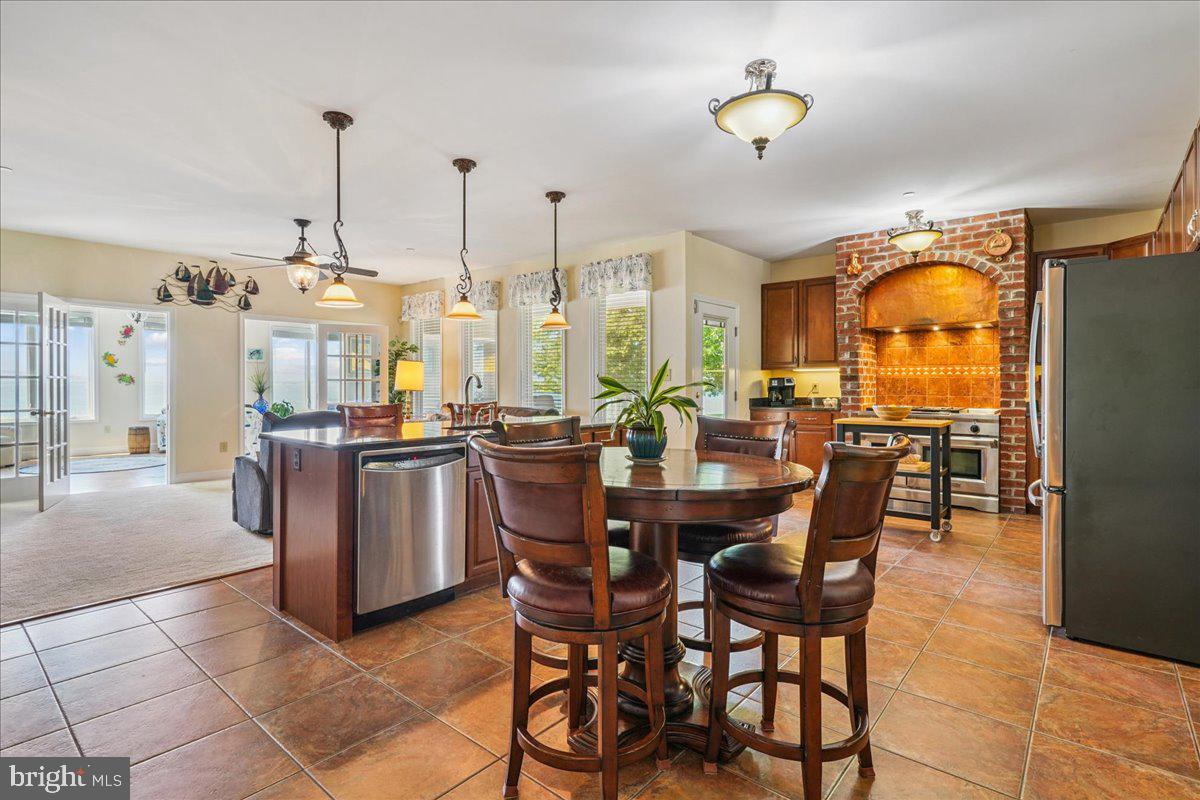 WOODLAND POINT SUB - Residential