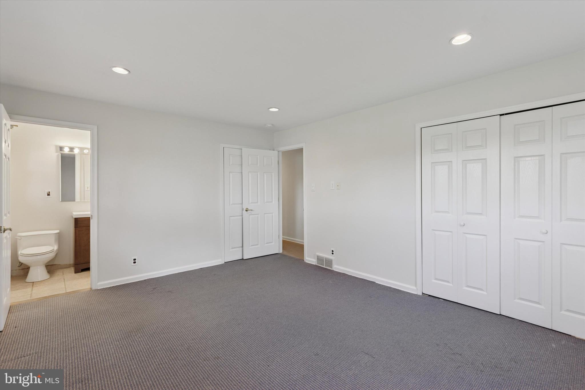 LAFAYETTE HILL - Residential