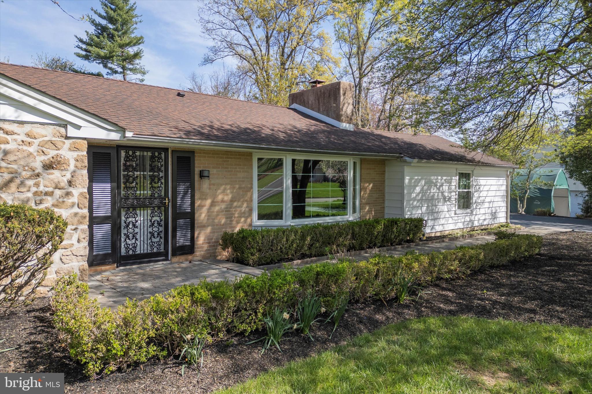 LAFAYETTE HILL - Residential