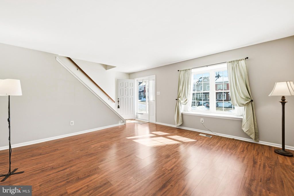 Photo of 803 Treetop Ln, NORRISTOWN, PA 19403 (MLS # PAMC2167410)