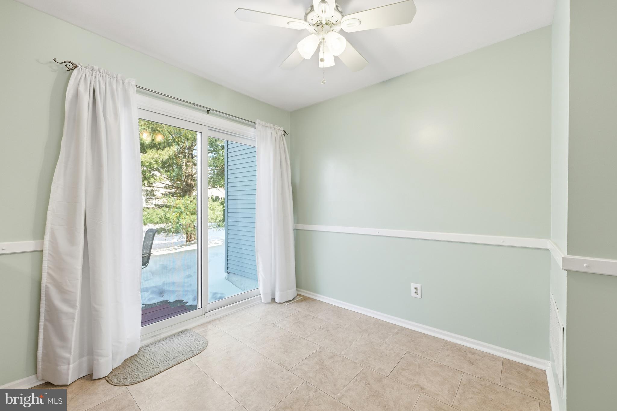 REGENTS PARK - Residential