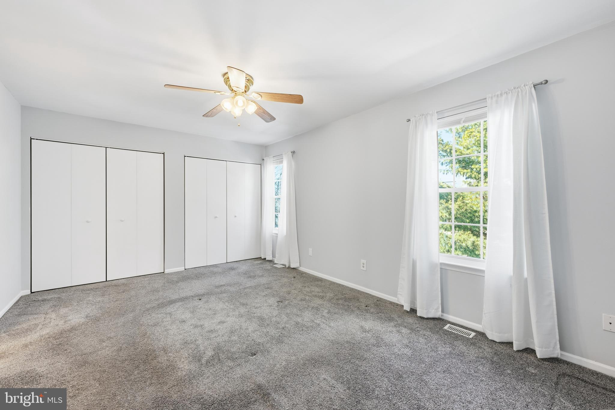 REGENTS PARK - Residential