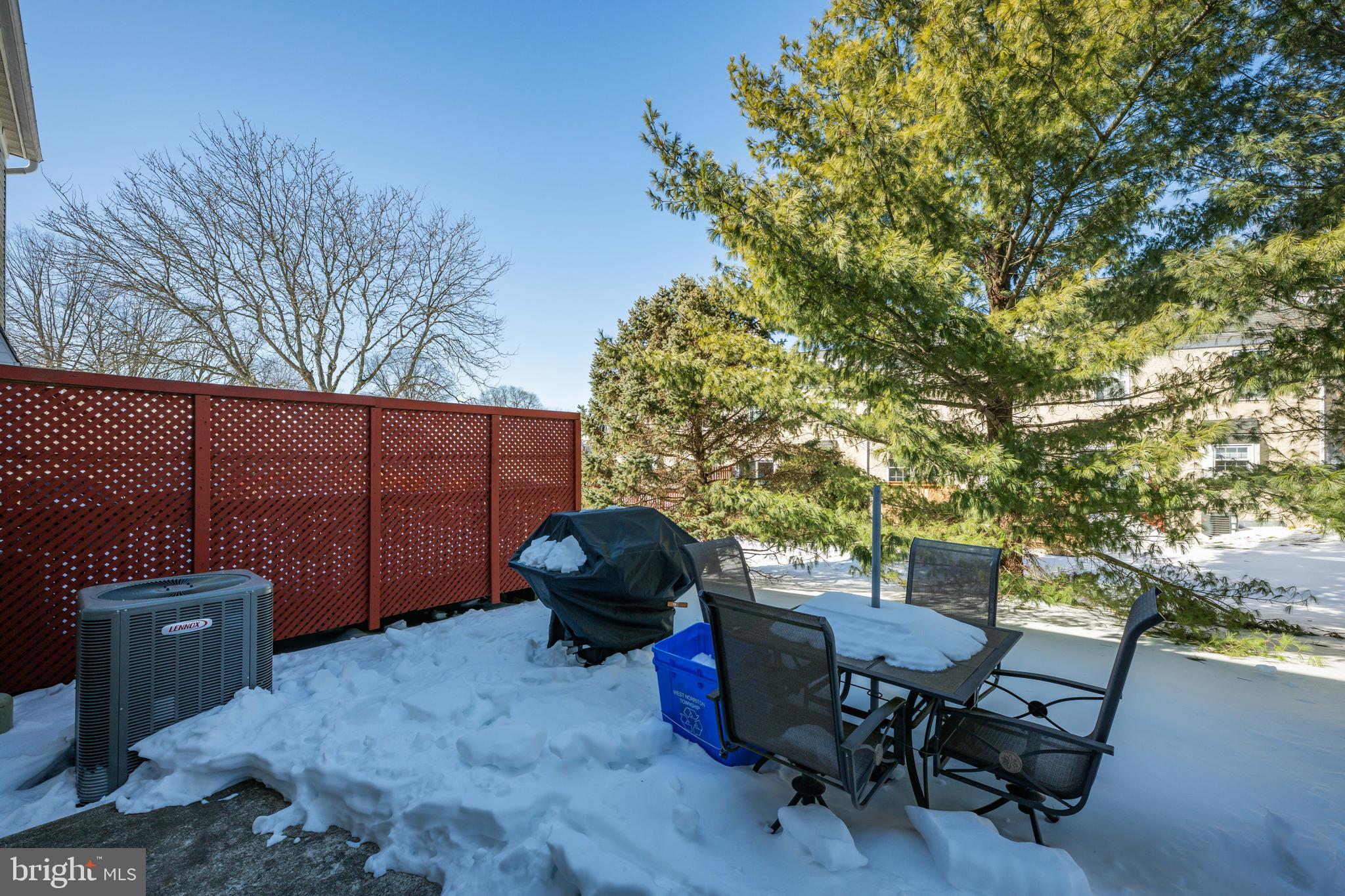 REGENTS PARK - Residential