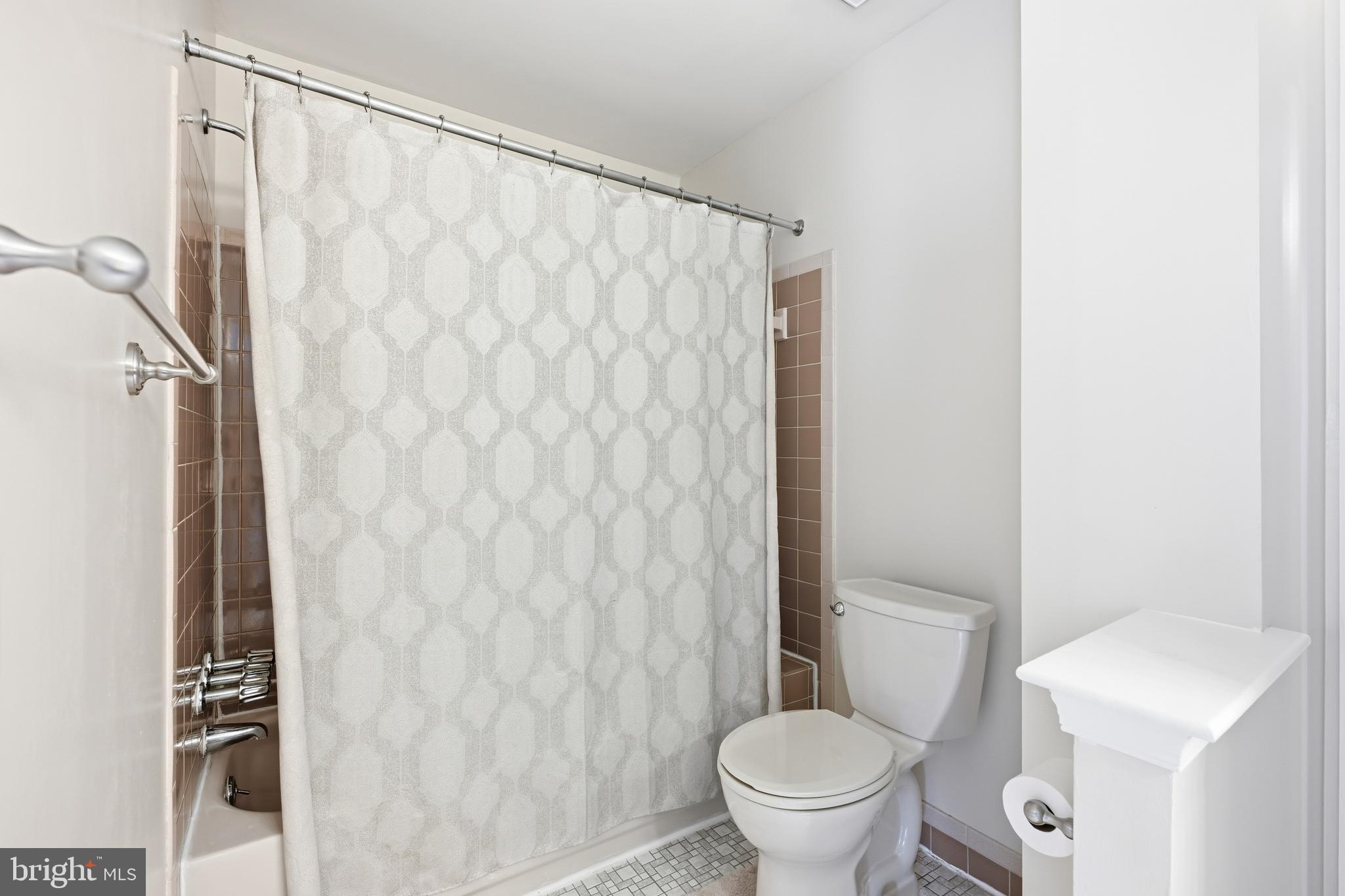 REGENTS PARK - Residential