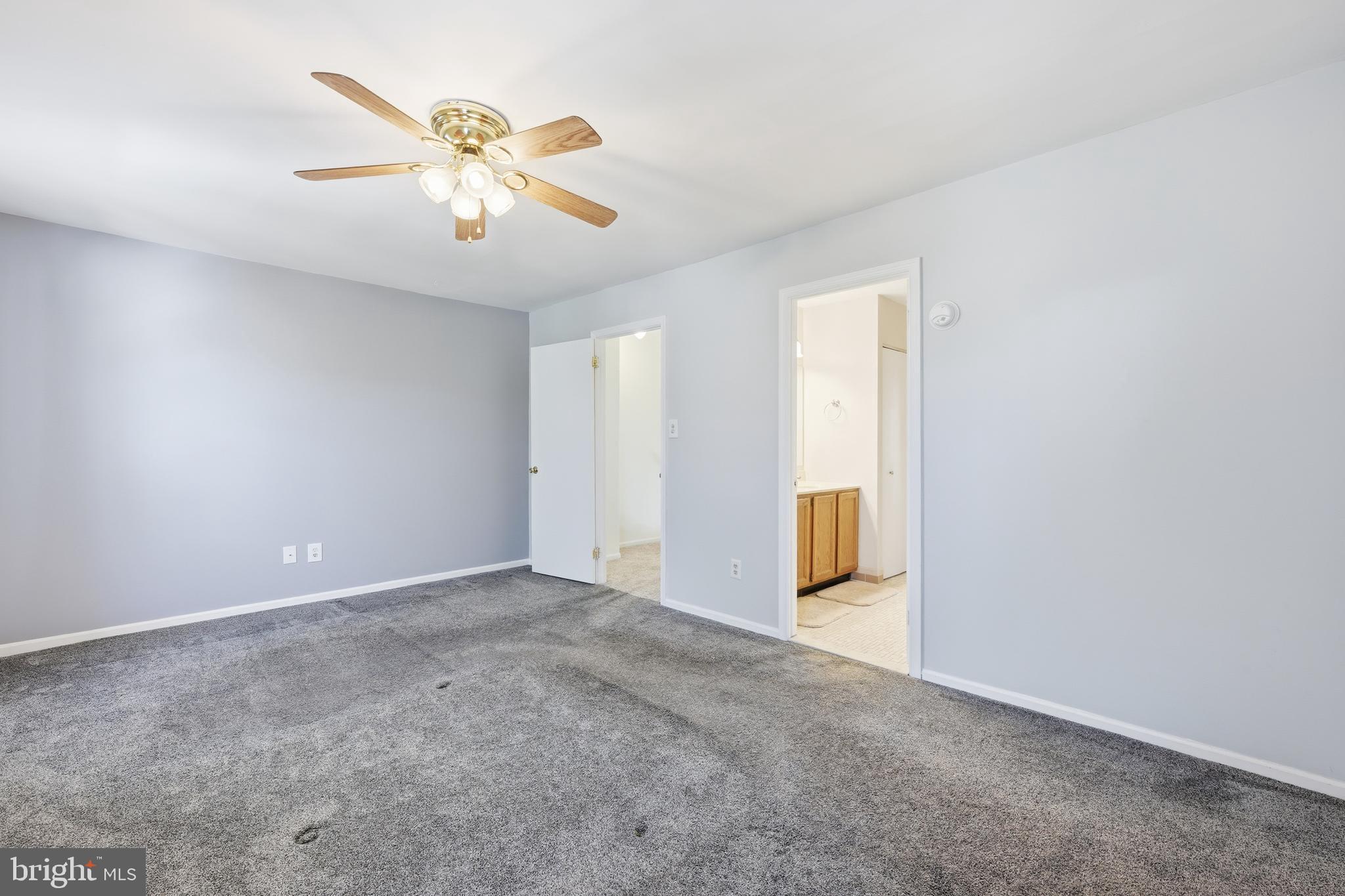 REGENTS PARK - Residential