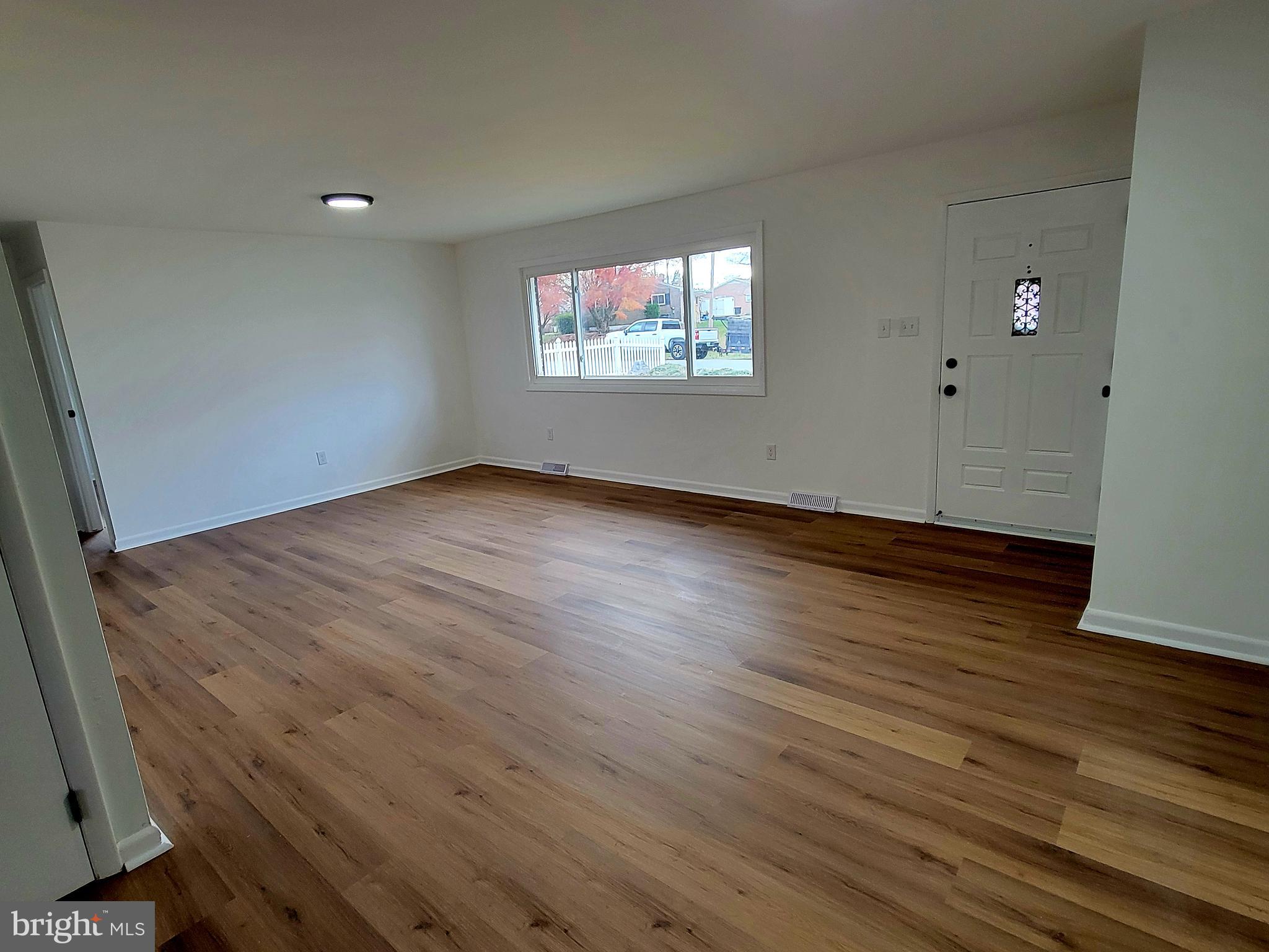 11525 ENGLEWOOD ROAD