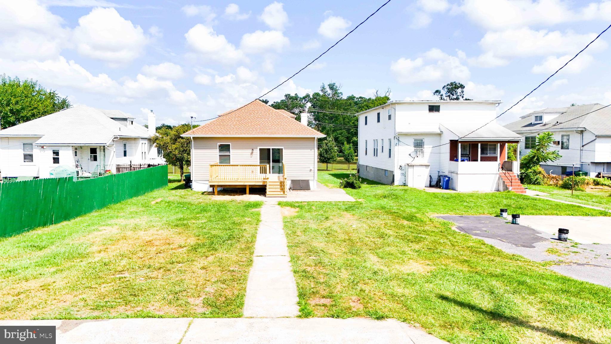 OAKLEE - Residential