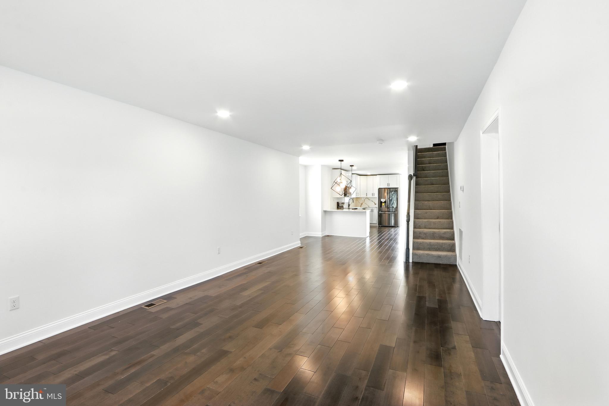 OAKLEE - Residential