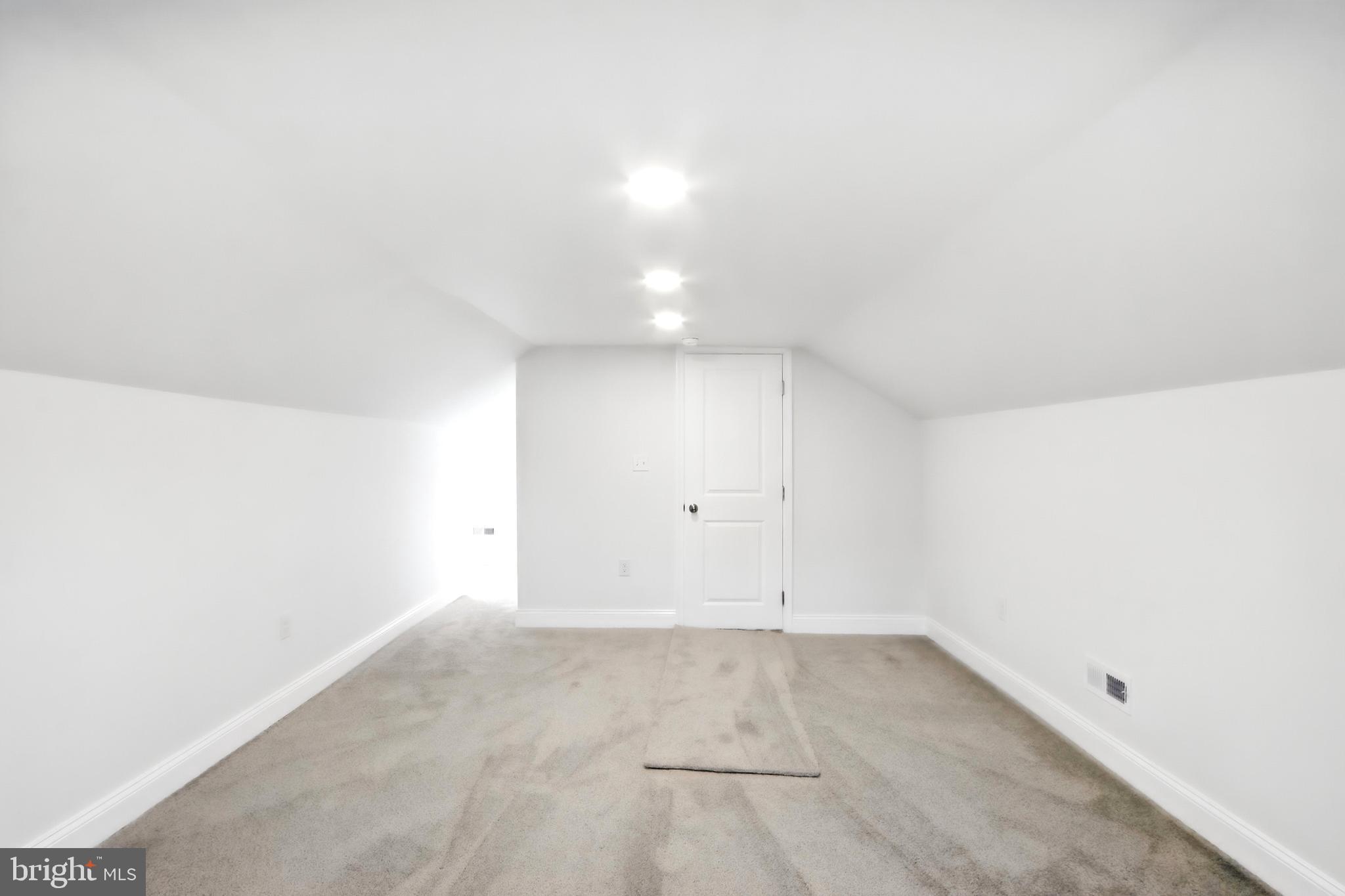 OAKLEE - Residential