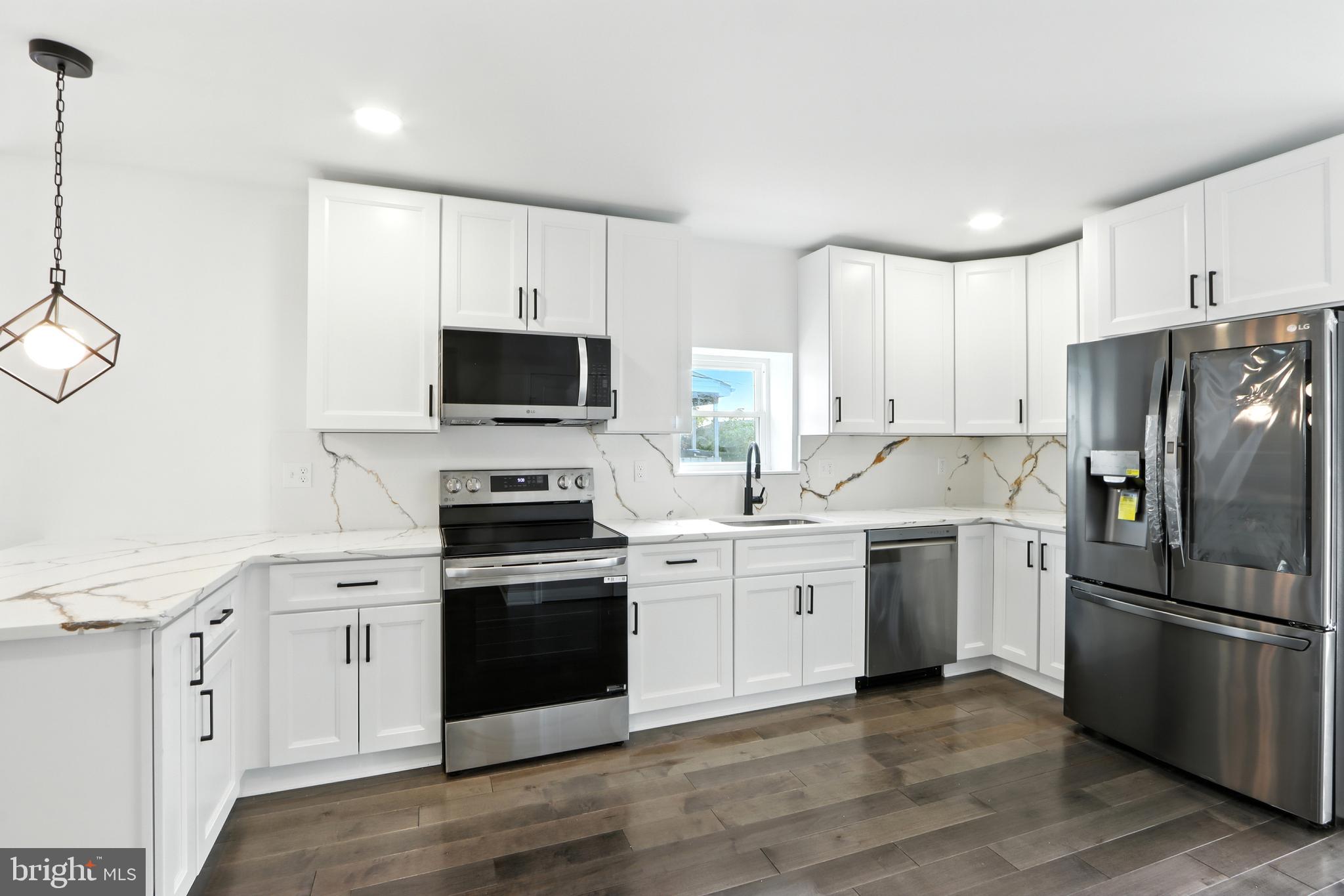 OAKLEE - Residential