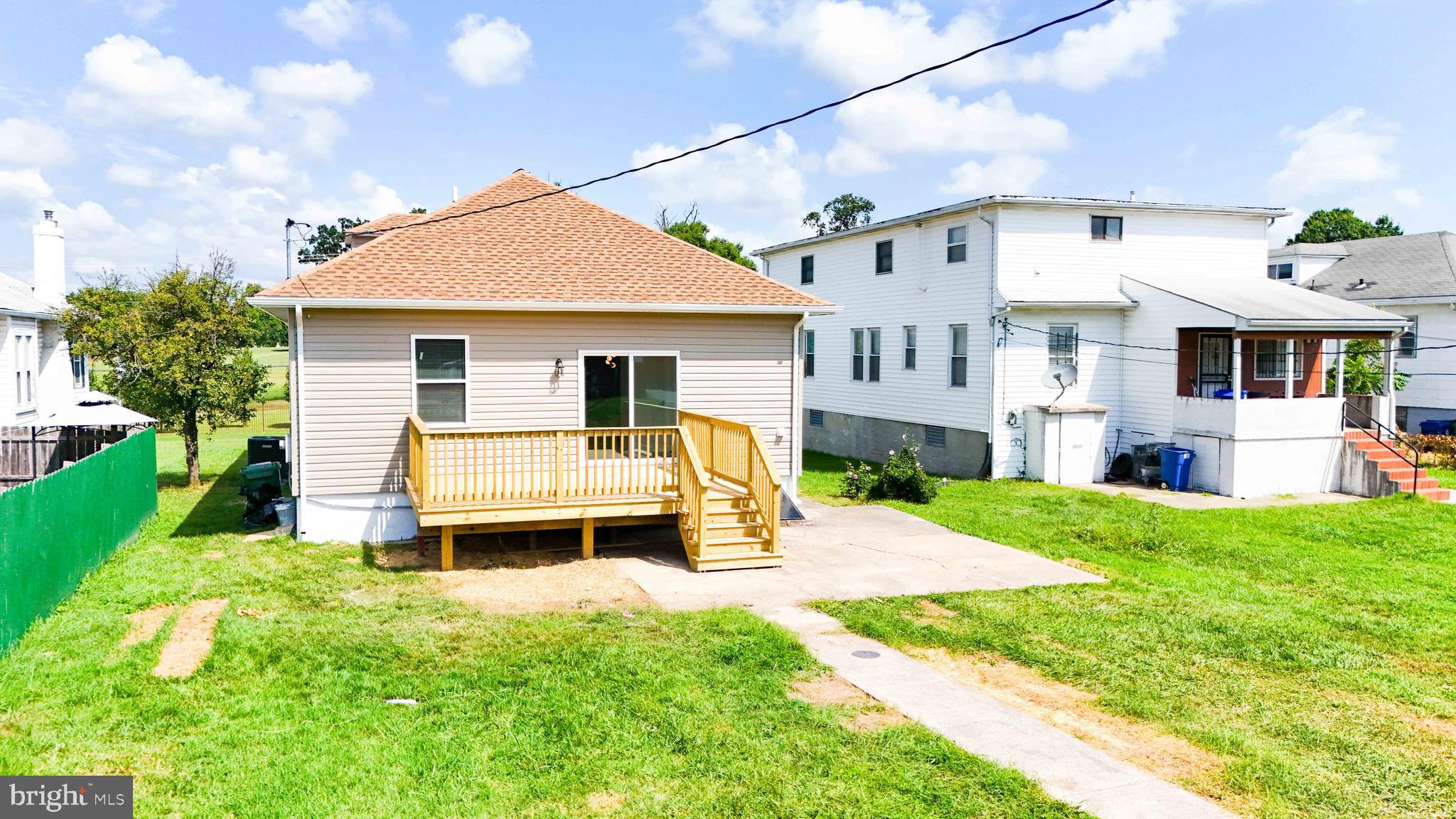 OAKLEE - Residential