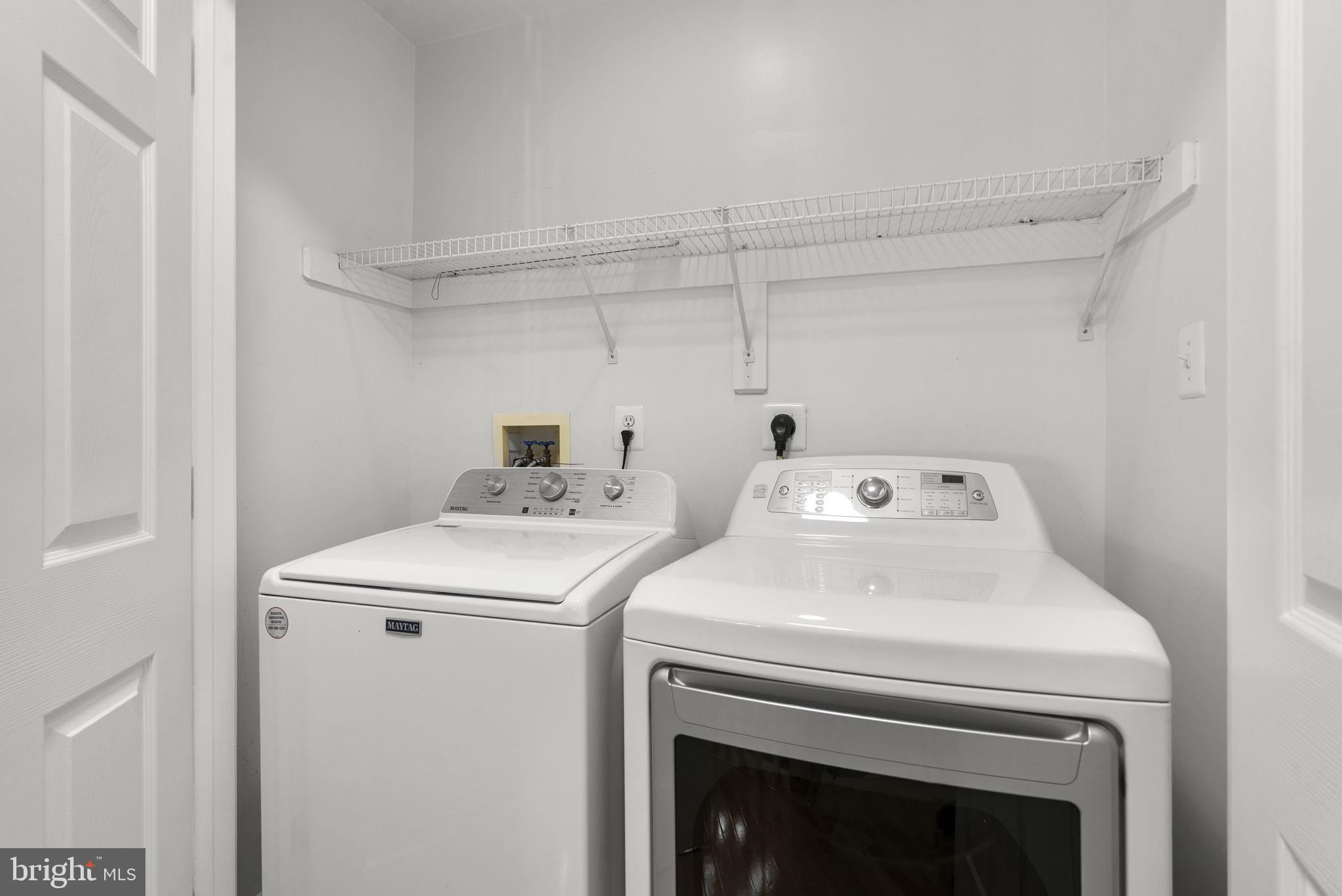 KENTLANDS MIDTOWN - Residential