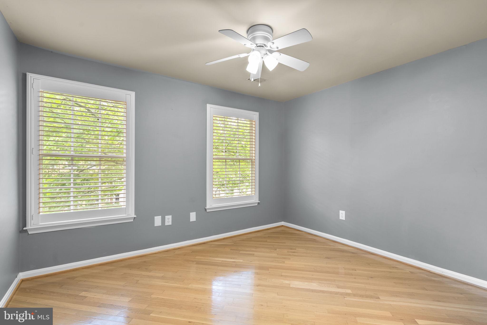 KENTLANDS MIDTOWN - Residential
