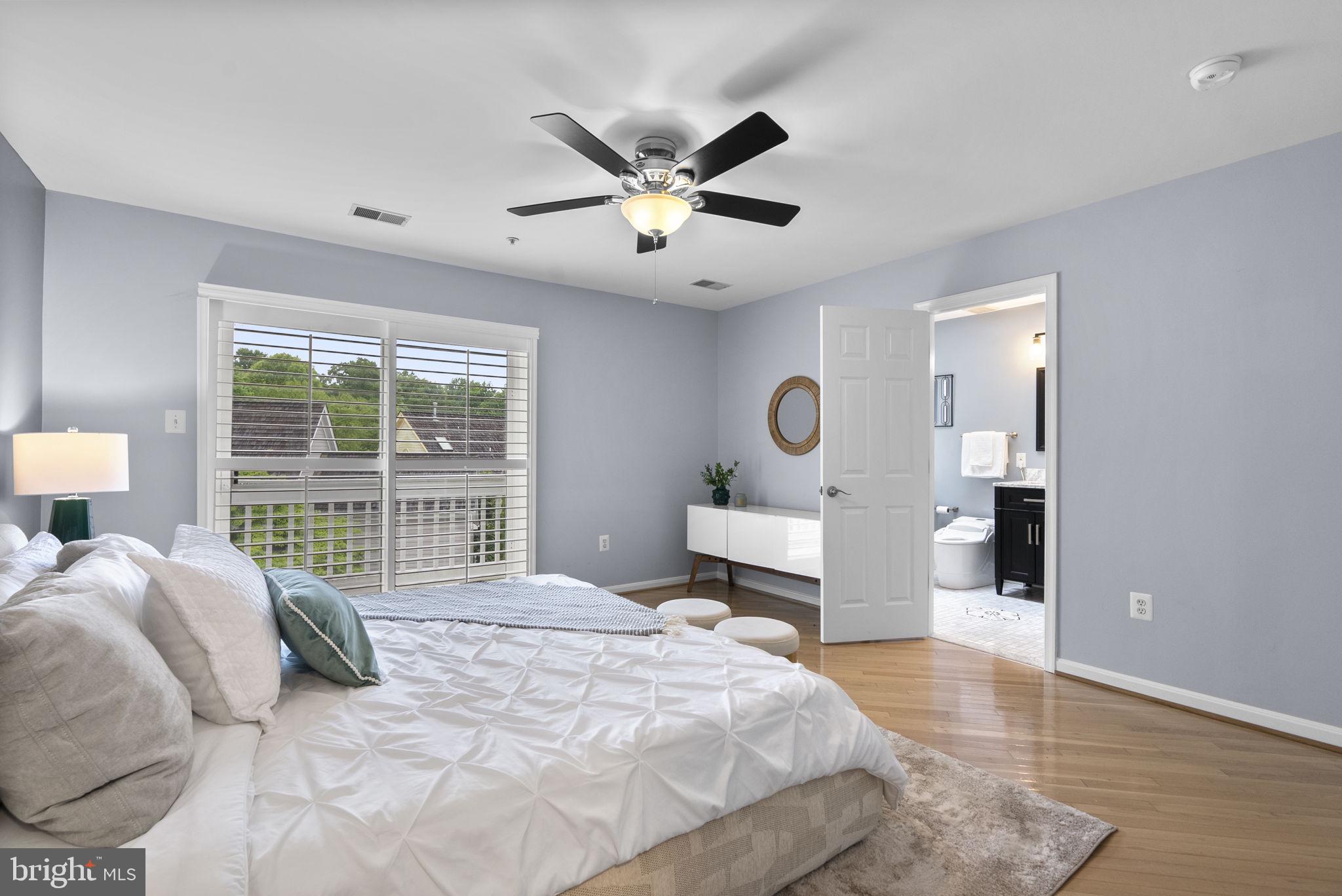 KENTLANDS MIDTOWN - Residential