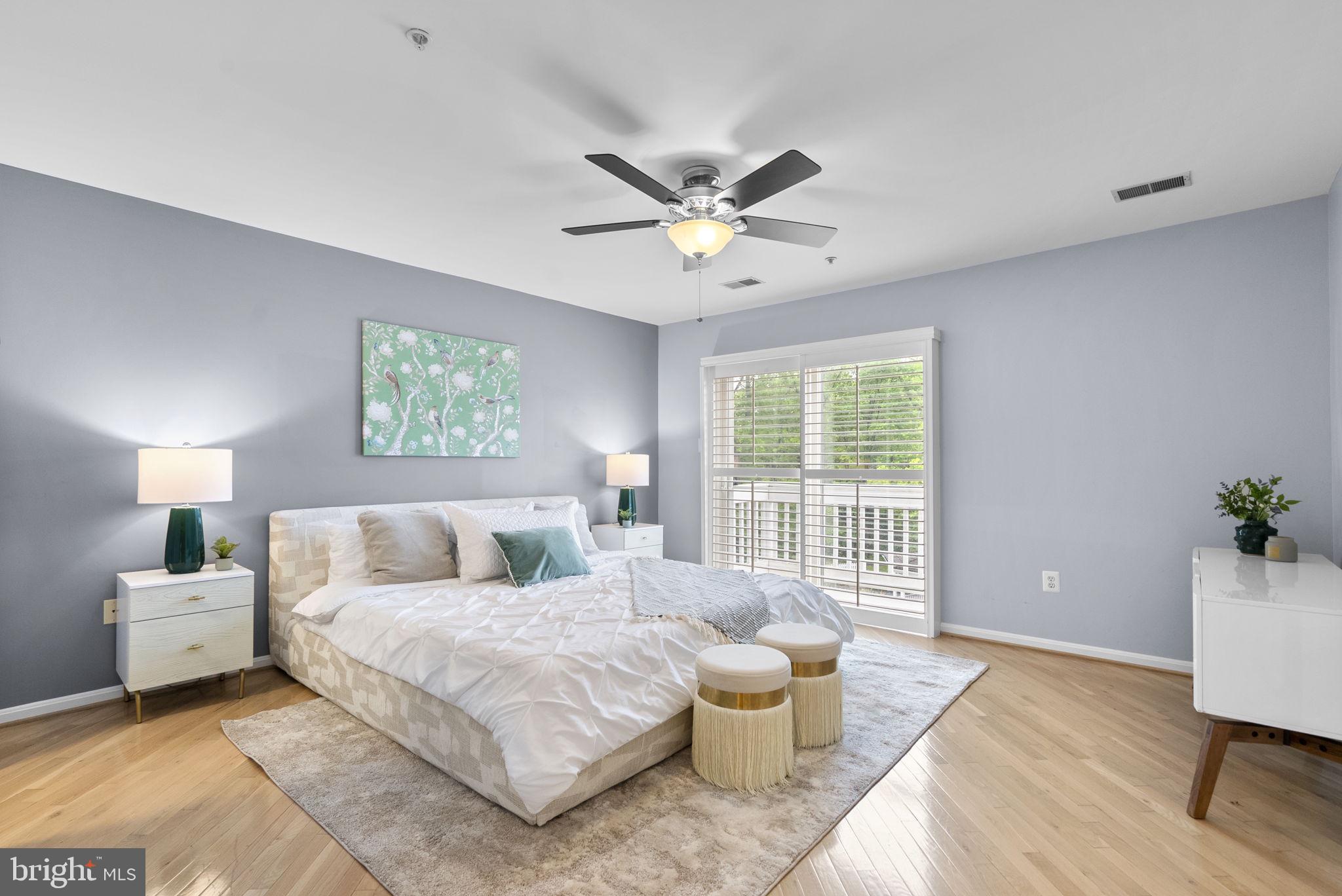 KENTLANDS MIDTOWN - Residential