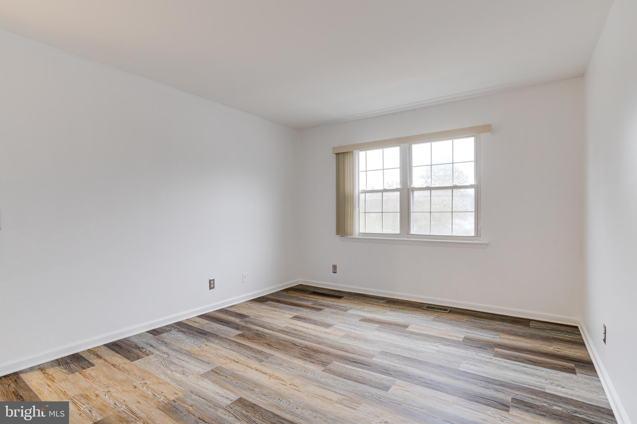 HICKORY HILLS CONDOMINIUMS - Residential Lease