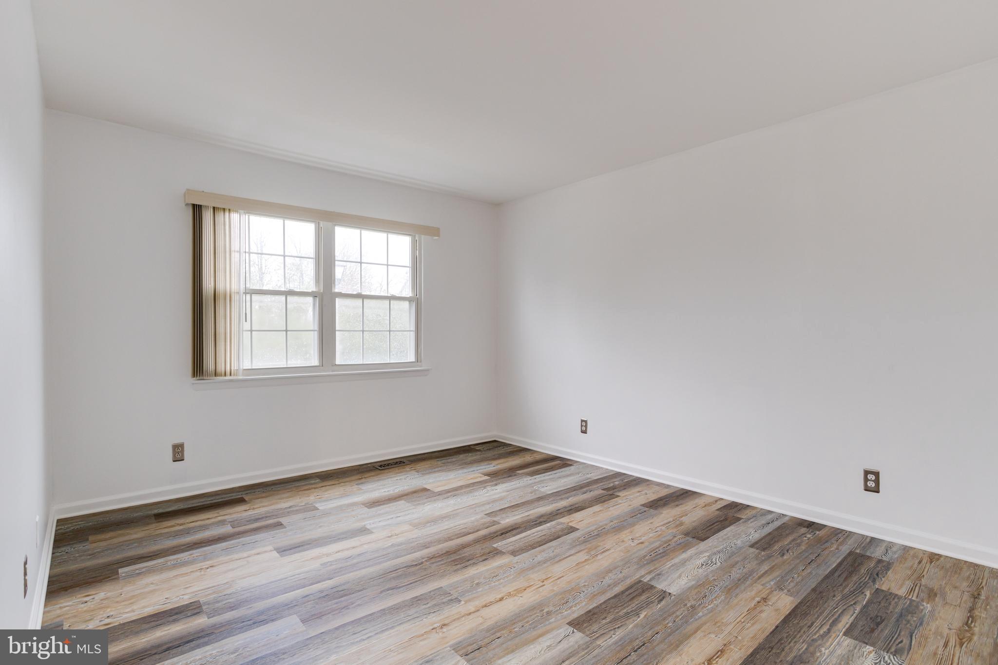 HICKORY HILLS CONDOMINIUMS - Residential Lease