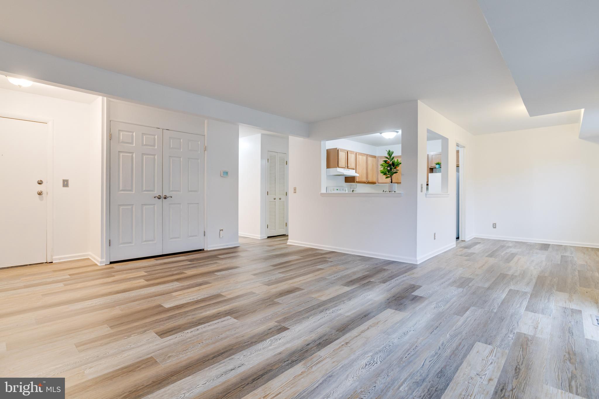 HICKORY HILLS CONDOMINIUMS - Residential Lease