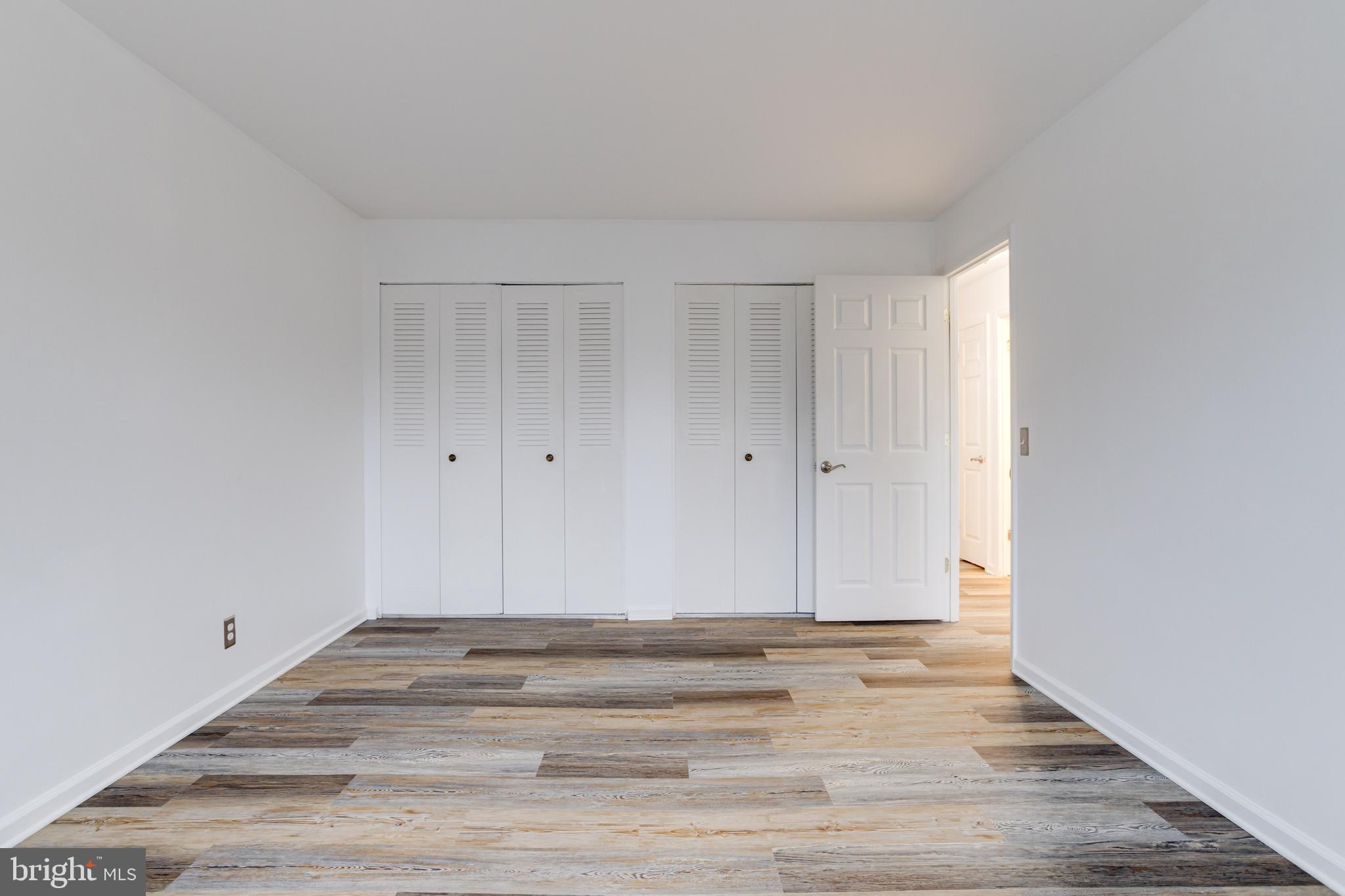 HICKORY HILLS CONDOMINIUMS - Residential Lease