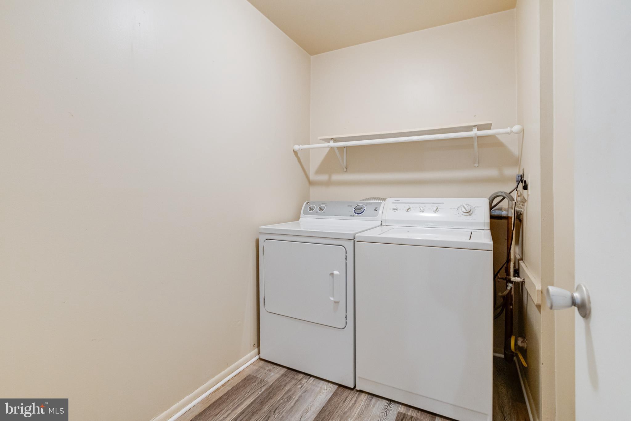 HICKORY HILLS CONDOMINIUMS - Residential Lease