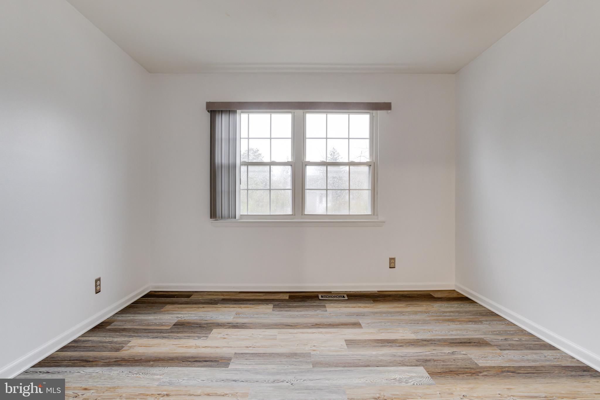 HICKORY HILLS CONDOMINIUMS - Residential Lease