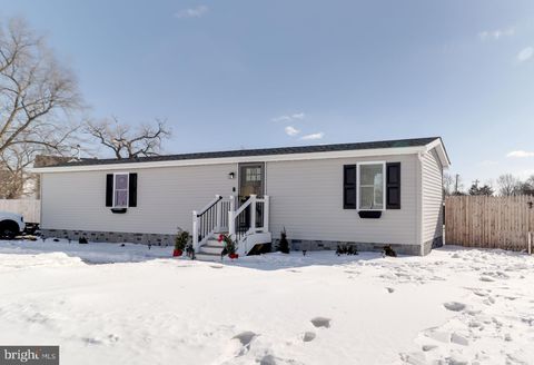 Homes For Sale - 640 Clonmell Road<br/> PAULSBORO, NJ 08066