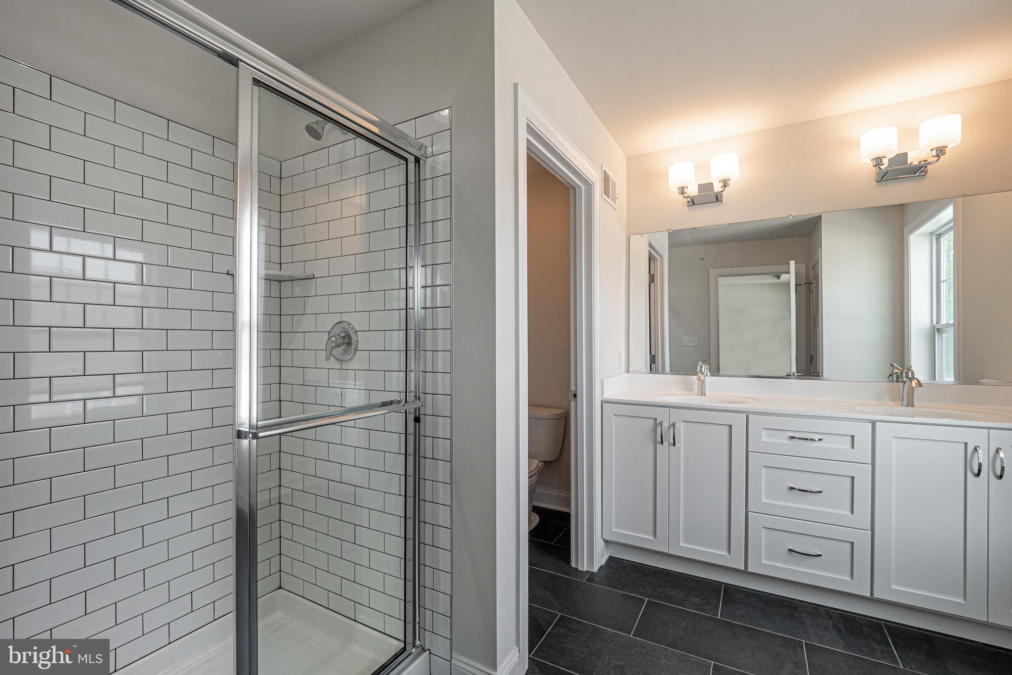 EAST VILLAGE - Residential