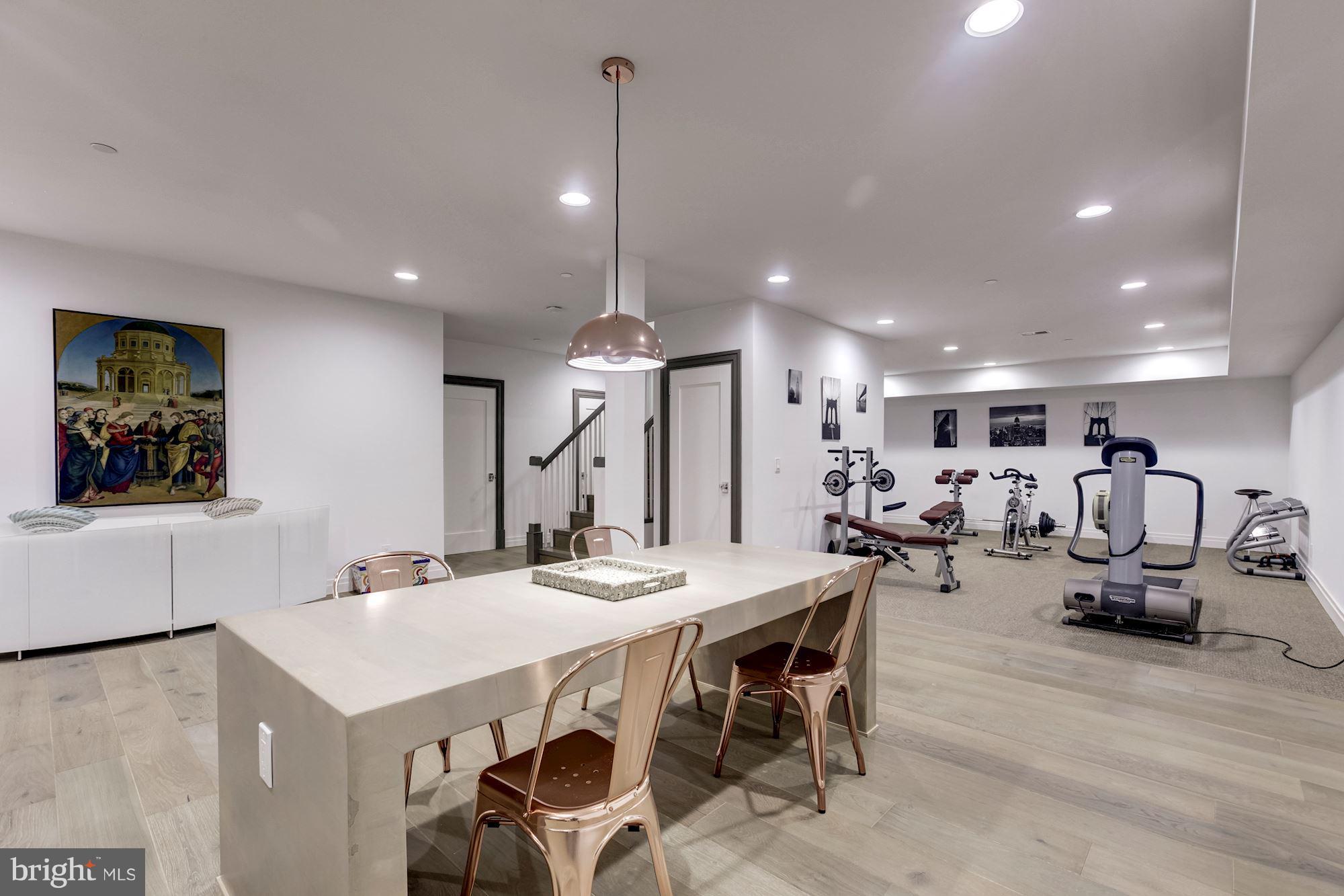 GREENACRES - Residential