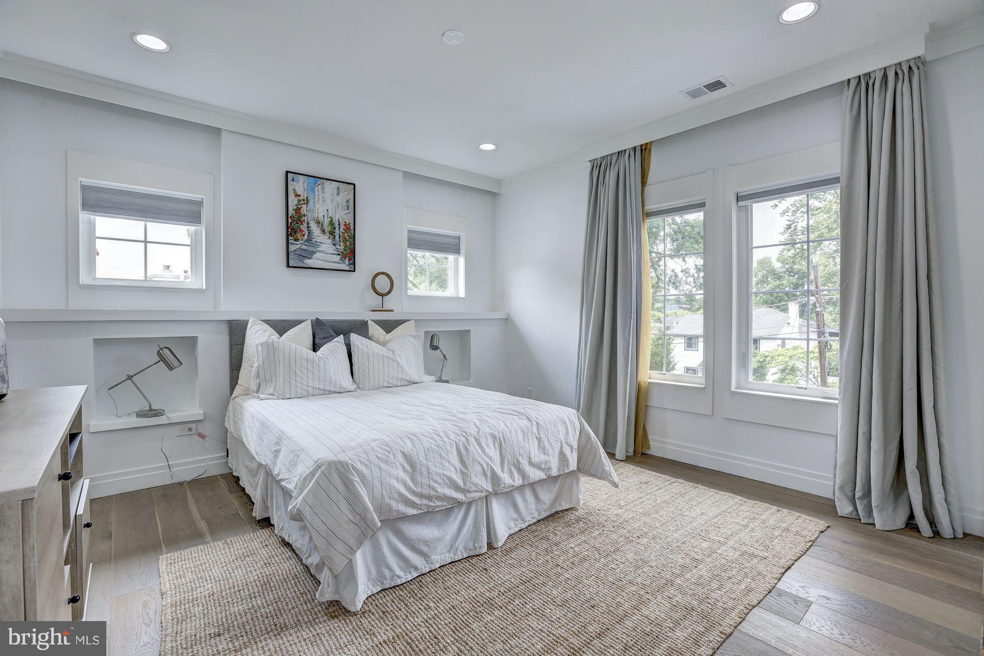 GREENACRES - Residential